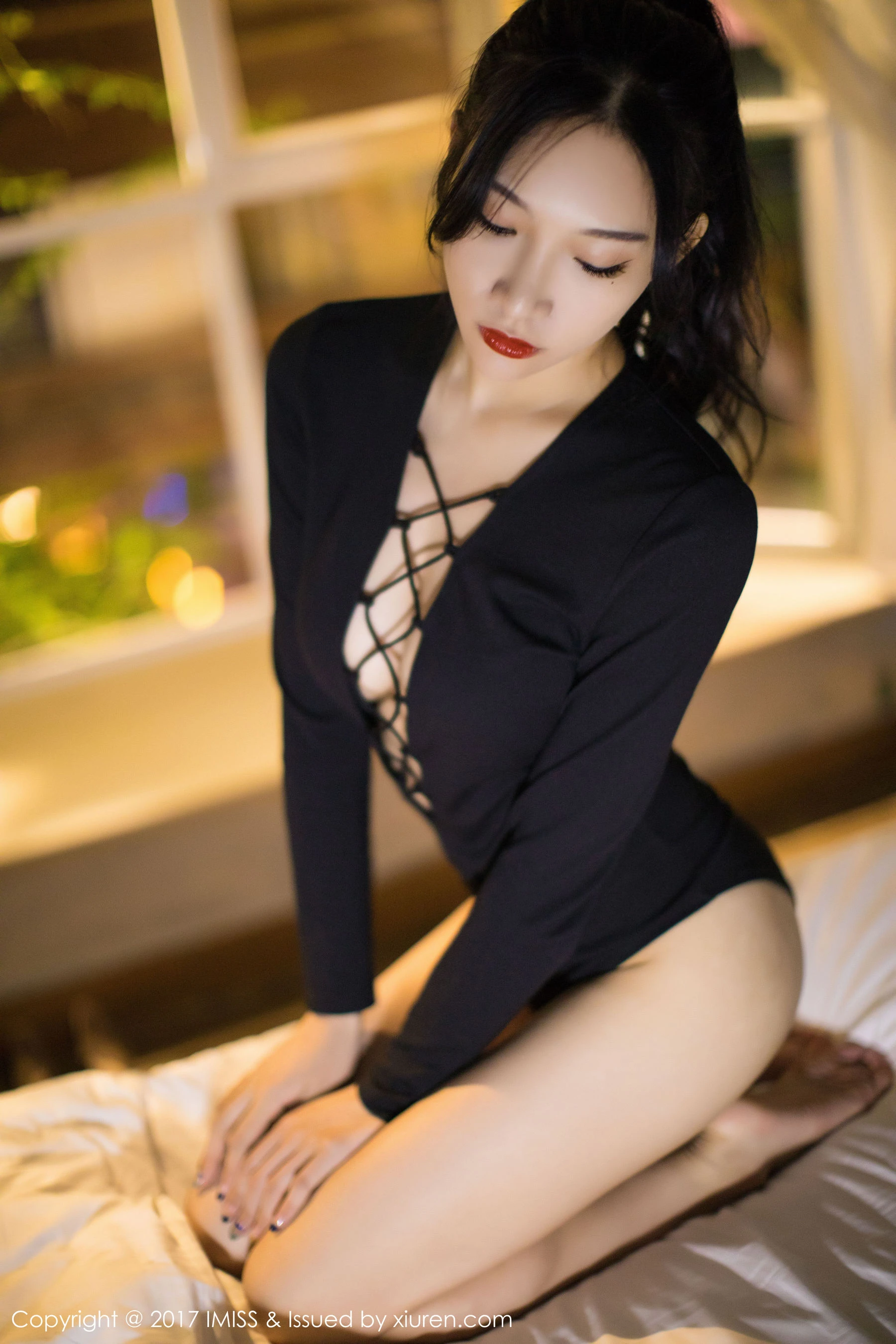 小狐狸Sica《黑色私房性感美腿》 爱蜜社IMiss VOL.194第8张