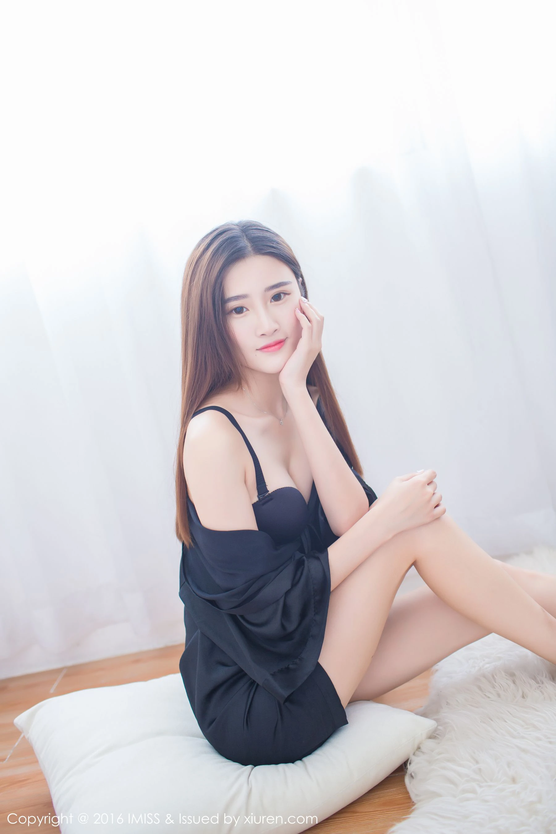 格格污巫《温文尔雅、小家碧玉型美女》 爱蜜社IMiss Vol.135第5张