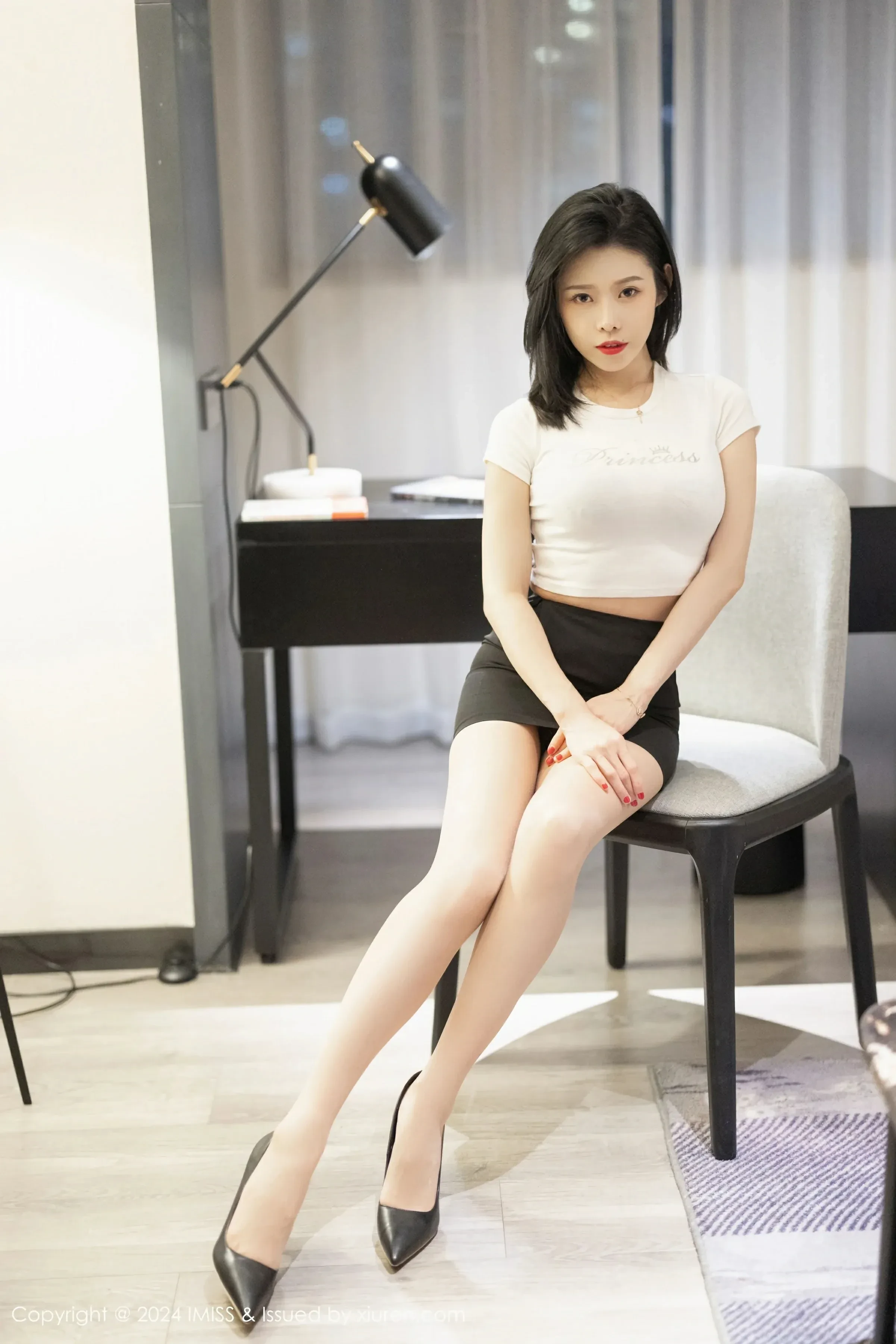  爱蜜社 VOL.777 luvian本能 [39P]第2张