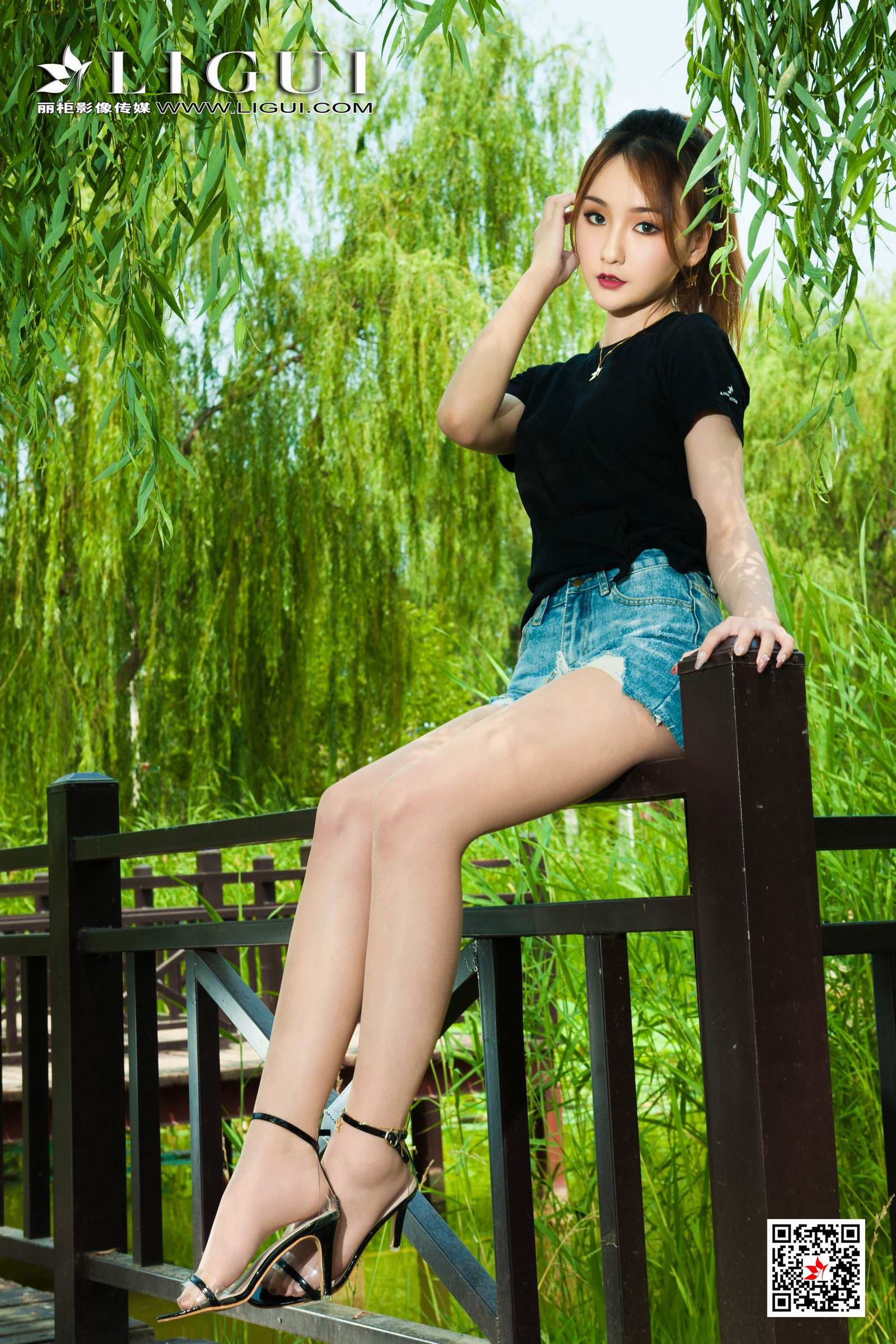 Ligui丽柜 2020.10.19《莲池浴清丝》蕊蕊第26张