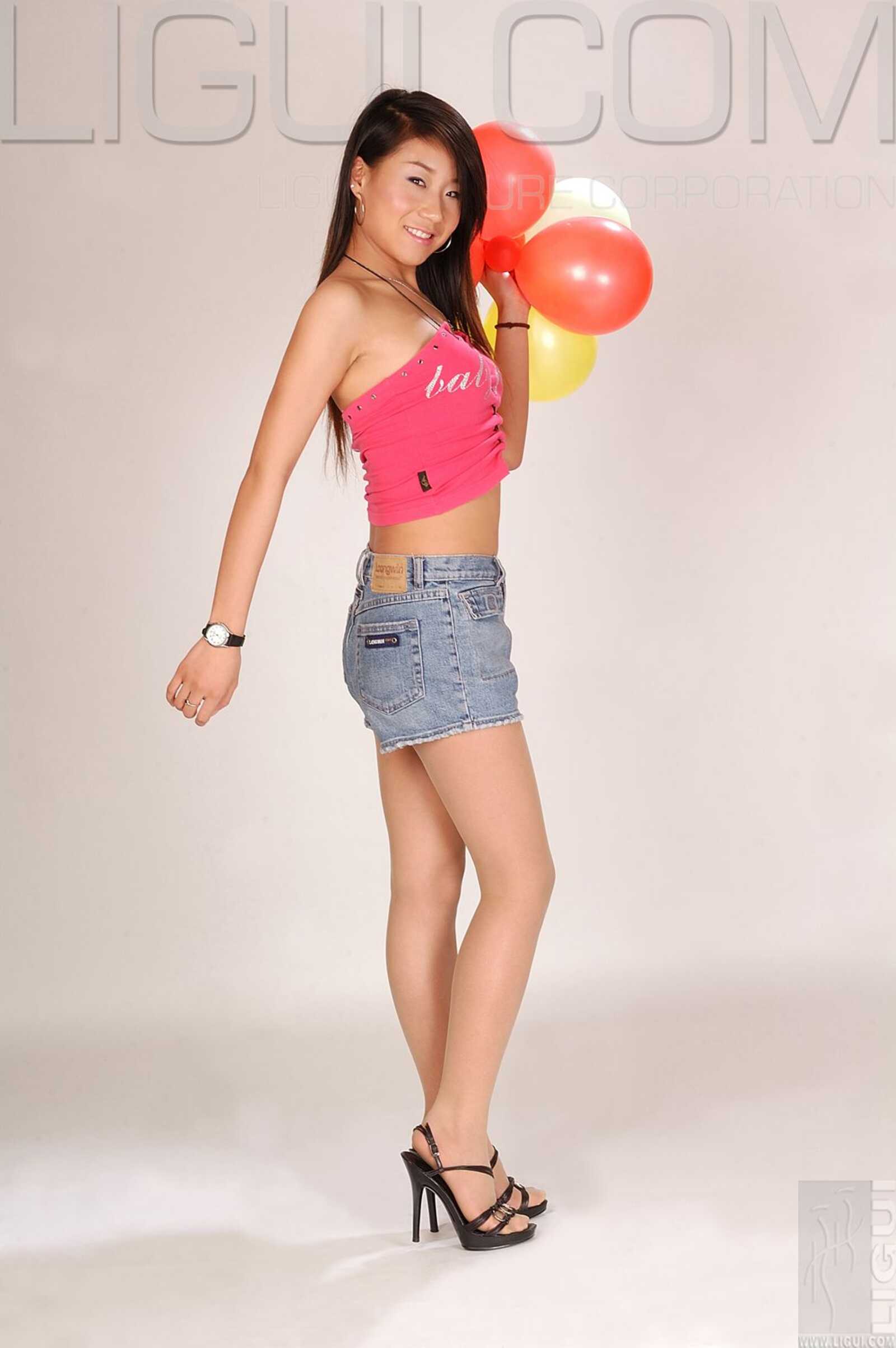 [丽柜LiGui] Model 默默《牛仔女孩》丝足写真集图片第8张