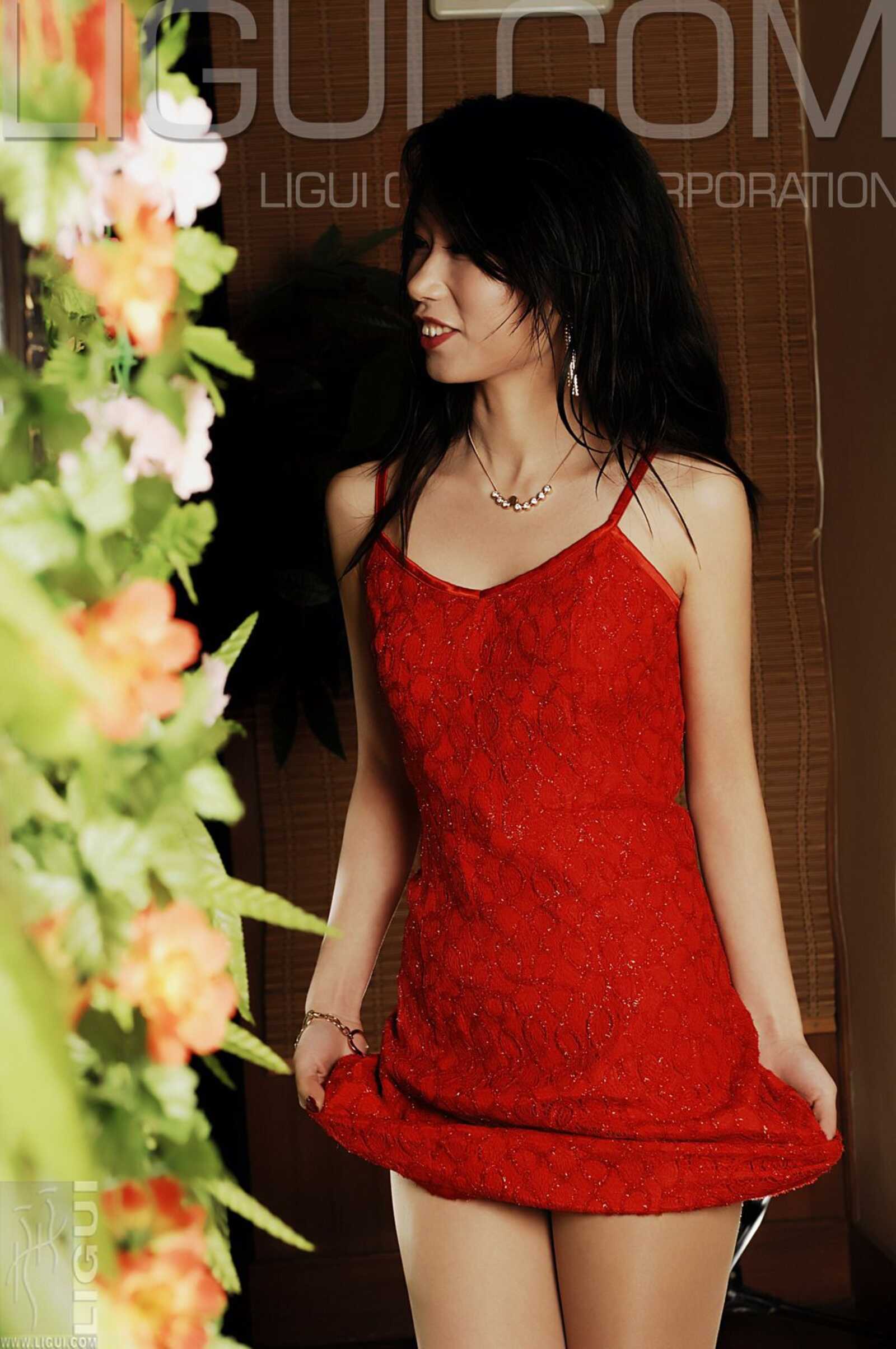 [丽柜LiGui] Model 海伦《少女的紅裙》丝足写真集图第2张