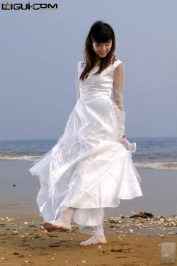[丽柜LiGui] Model 菲儿《丝袜版白雪公主》丝足写真