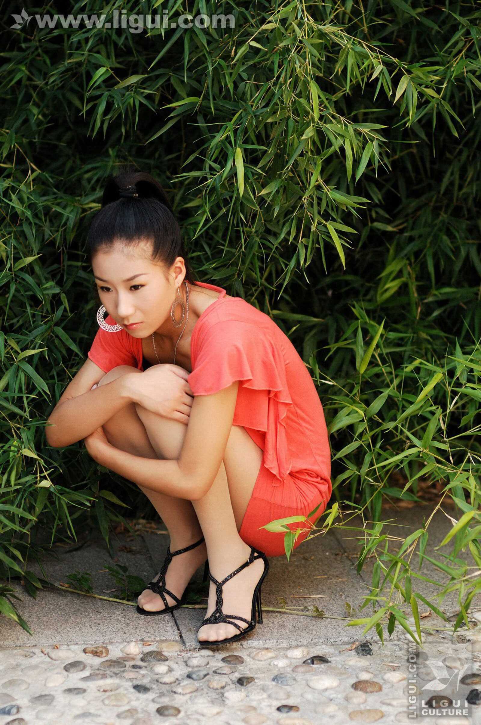 Model 默默《摩登吧女户外热情释放》 [丽柜LiGui第7张