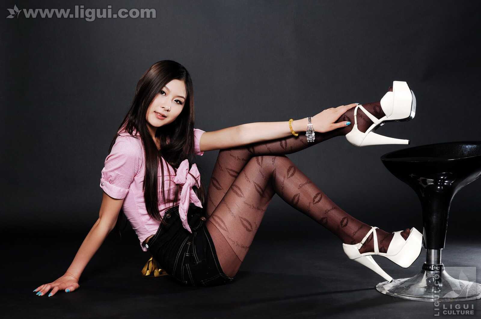 Model 孙跃《性感迷人的丝袜》 [丽柜LiGui] 美腿玉第13张