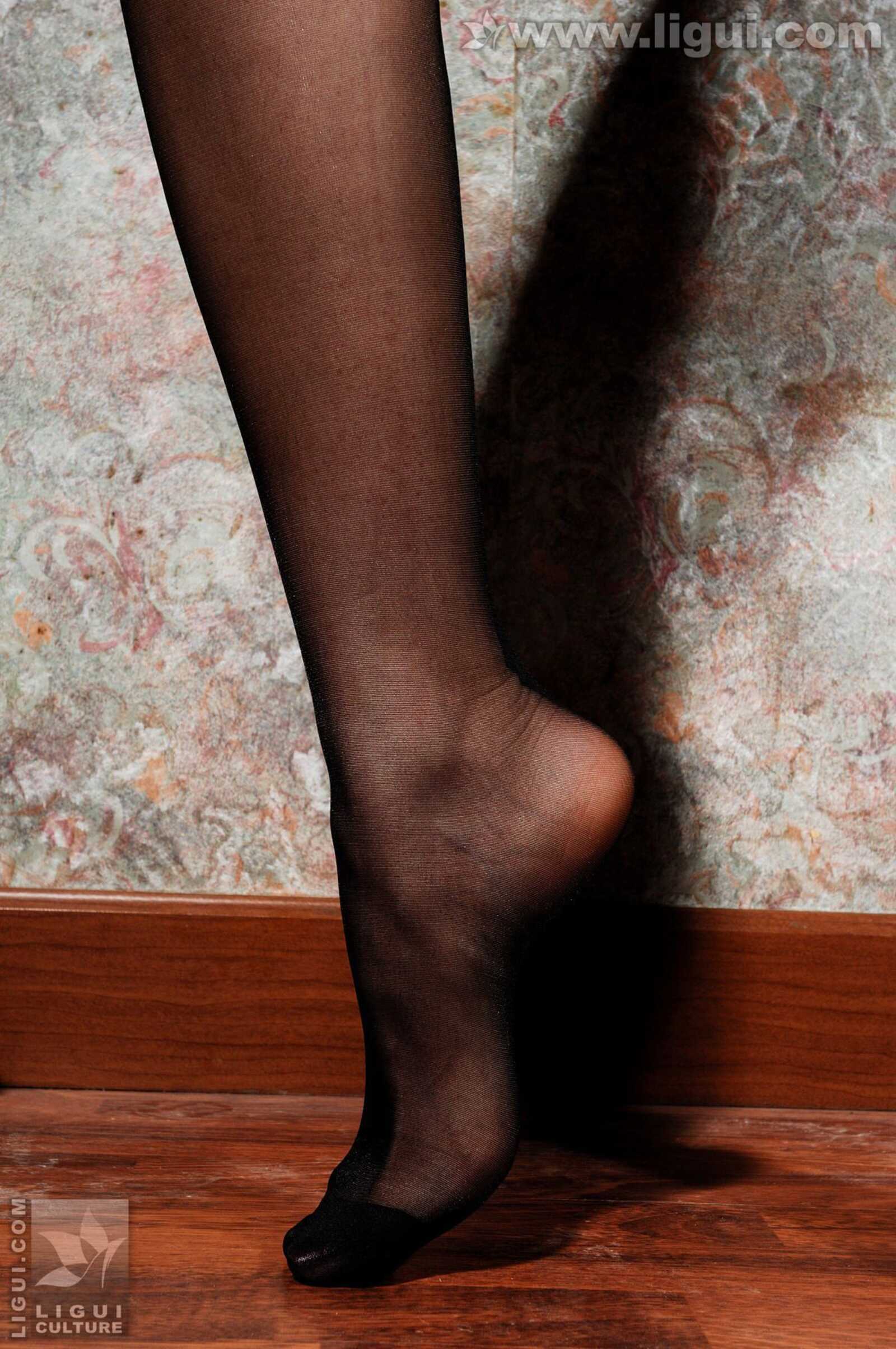 Model 肖宇飞《甜蜜笑容中的丝袜诱惑》 [丽柜Li第5张