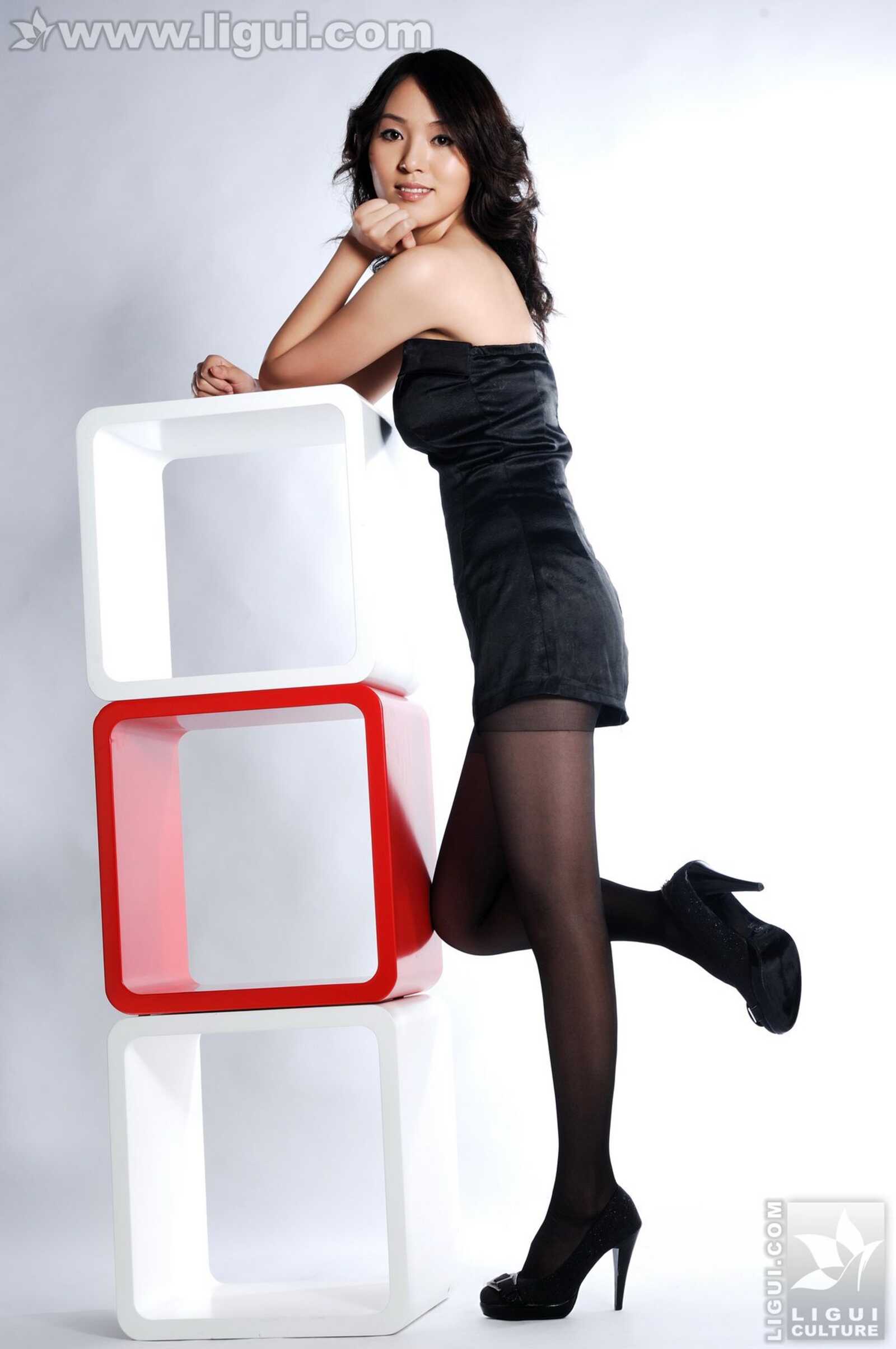 Model 欧阳茜《高贵气质,极品视觉》 [丽柜LiGui第5张