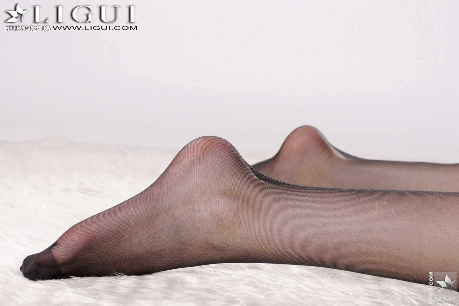 Model Vicky《美足皇后之Vicky黑丝》 上下合集 [丽柜第5张