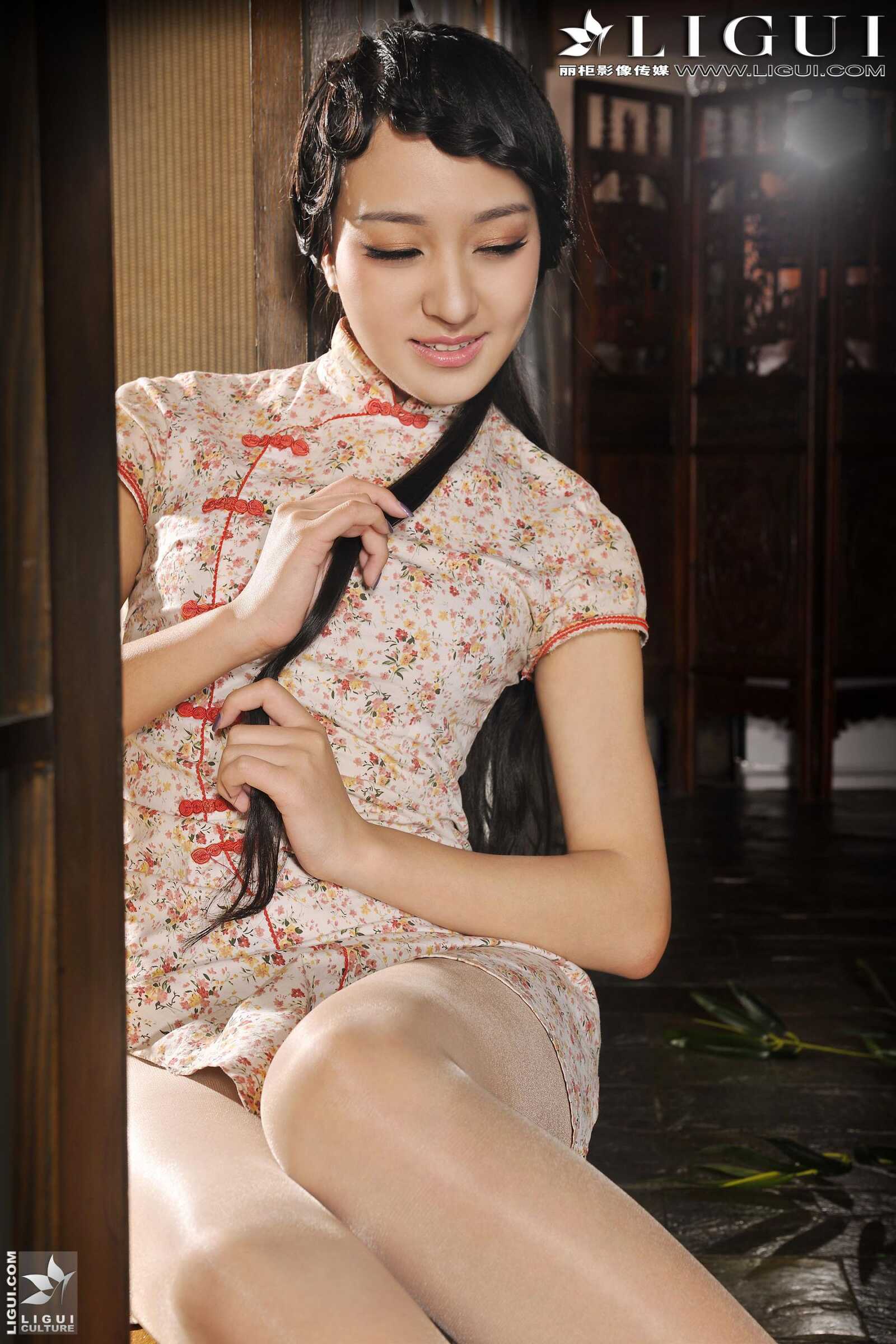 [丽柜贵足LiGui] Model Amily《民国旗袍丝足》上下全第9张