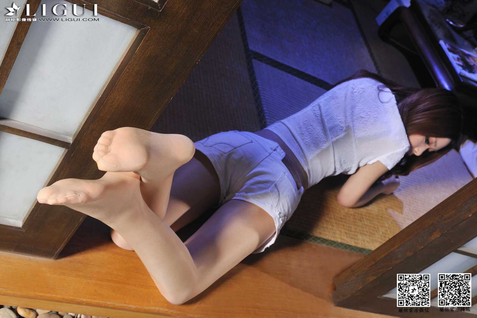 [丽柜贵足LiGui] Model 允儿《热裤高跟美足》美腿玉第3张