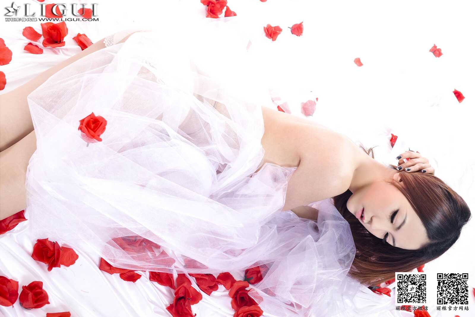 Model 可馨《蕾丝丝足》 [丽柜LiGui] 美腿玉足写真第3张