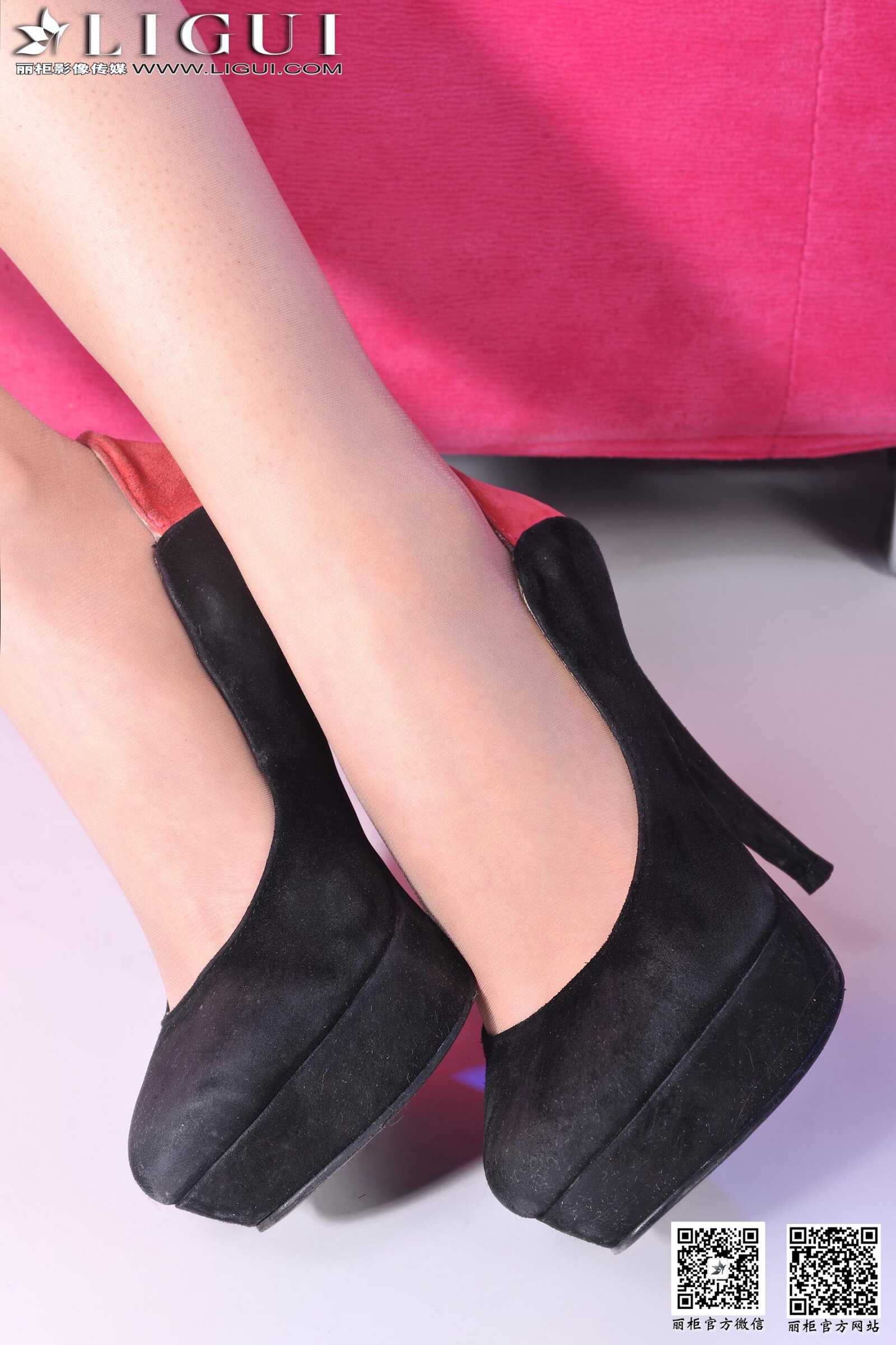 Model 美辰《高跟护士美女美足》上中下全集 [丽柜第12张