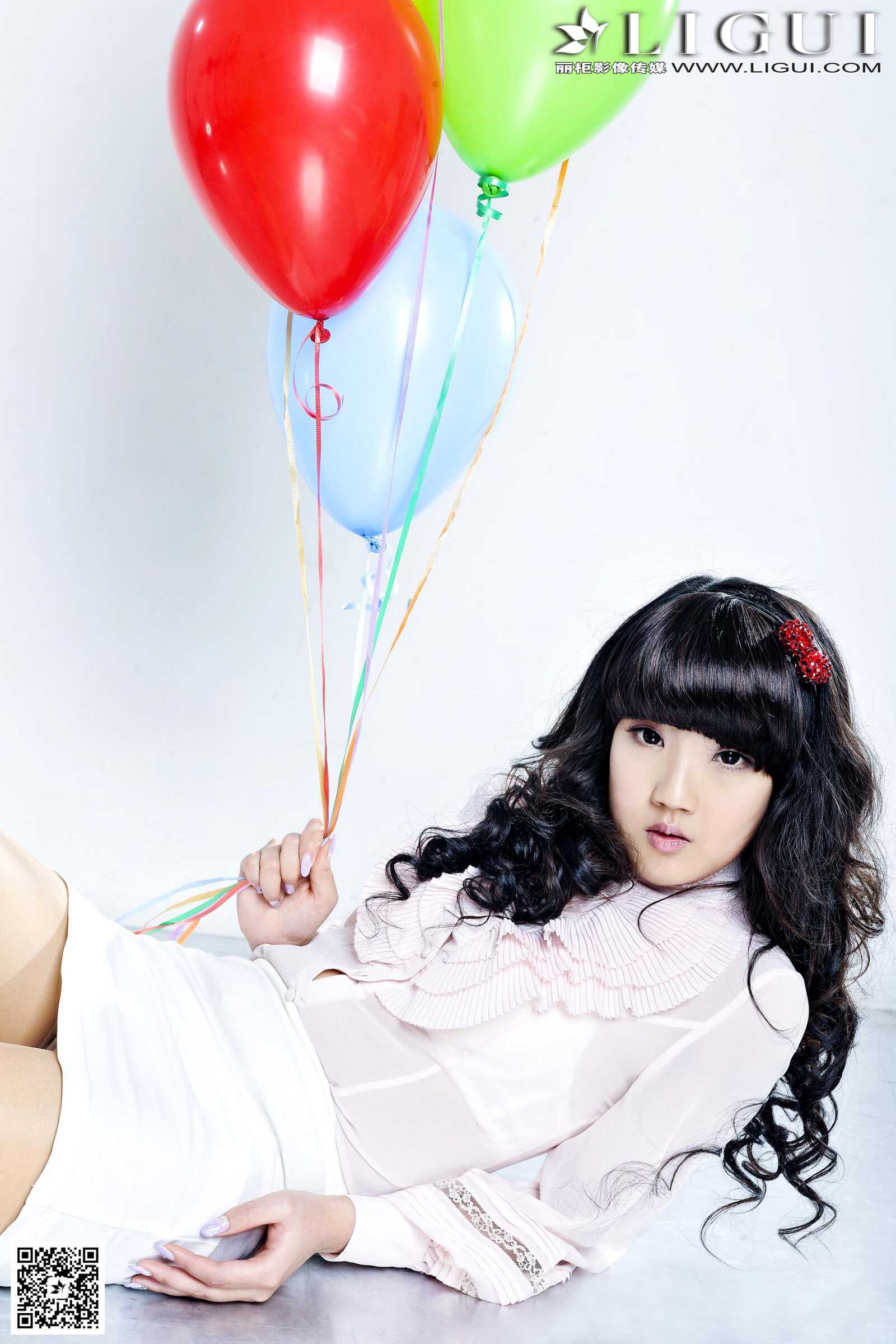 [丽柜LiGui] Model 司琪《气球少女丝足》美腿玉足写第5张