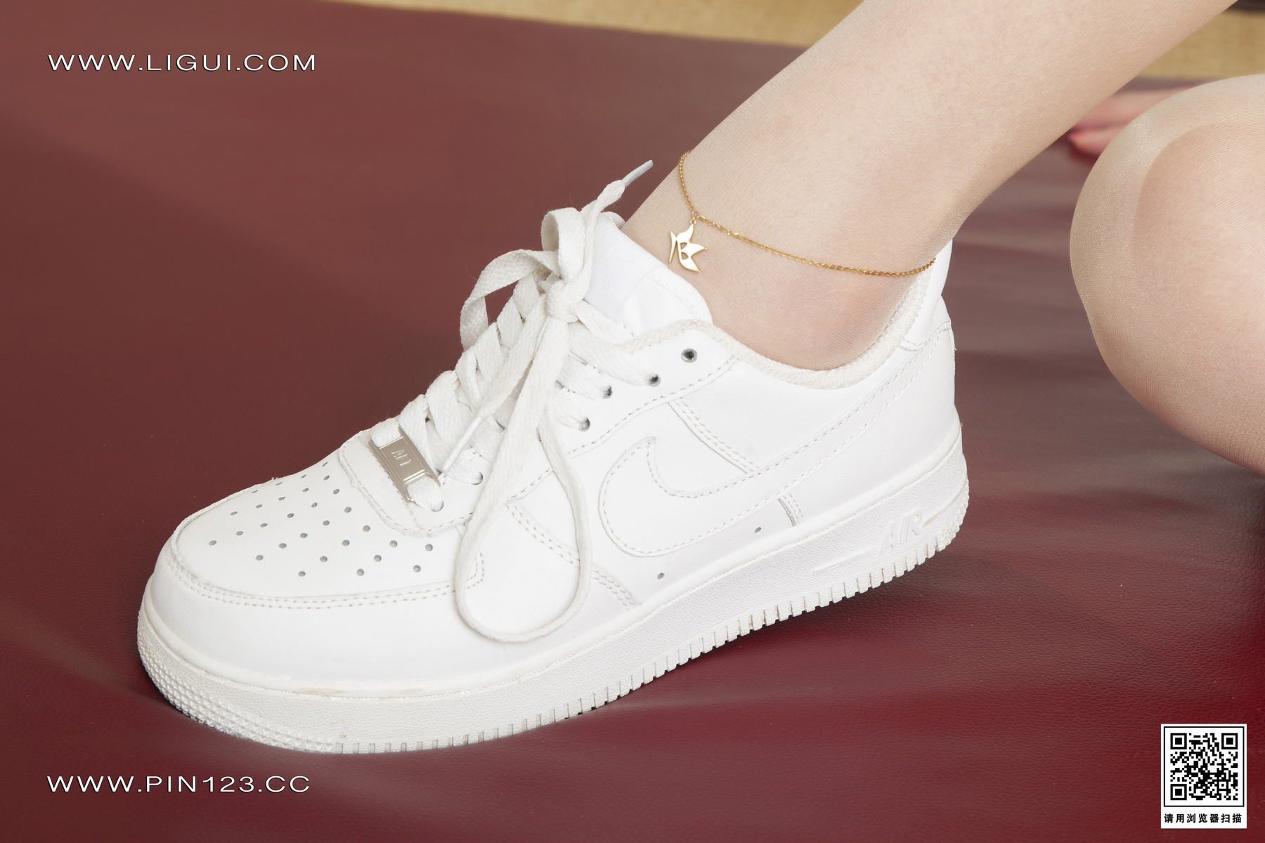 [Ligui丽柜] 2023.04.03《午间锻炼》Kiki第24张