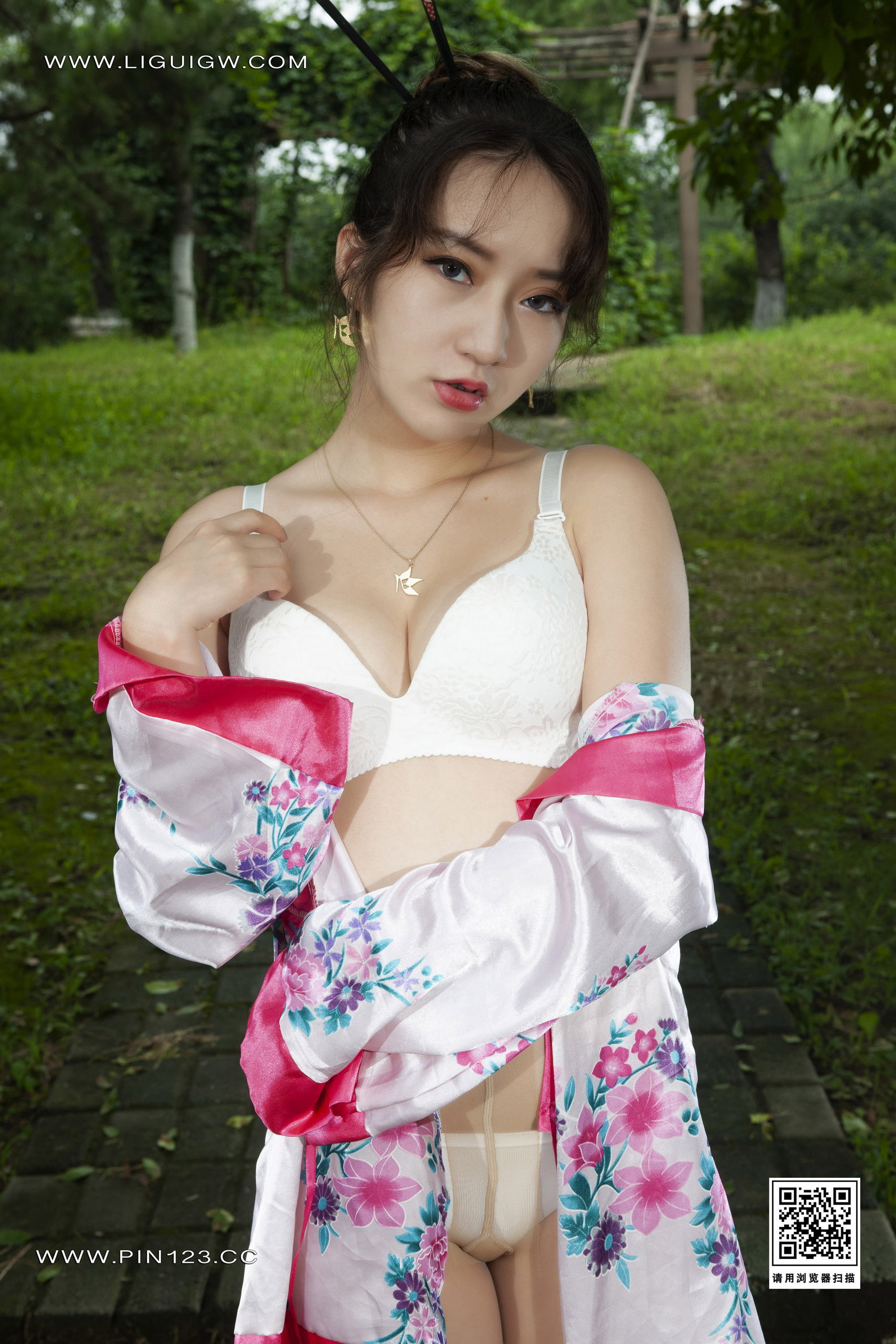 [Ligui丽柜] 2023.08.14《丝足踏青》汐汐第8张