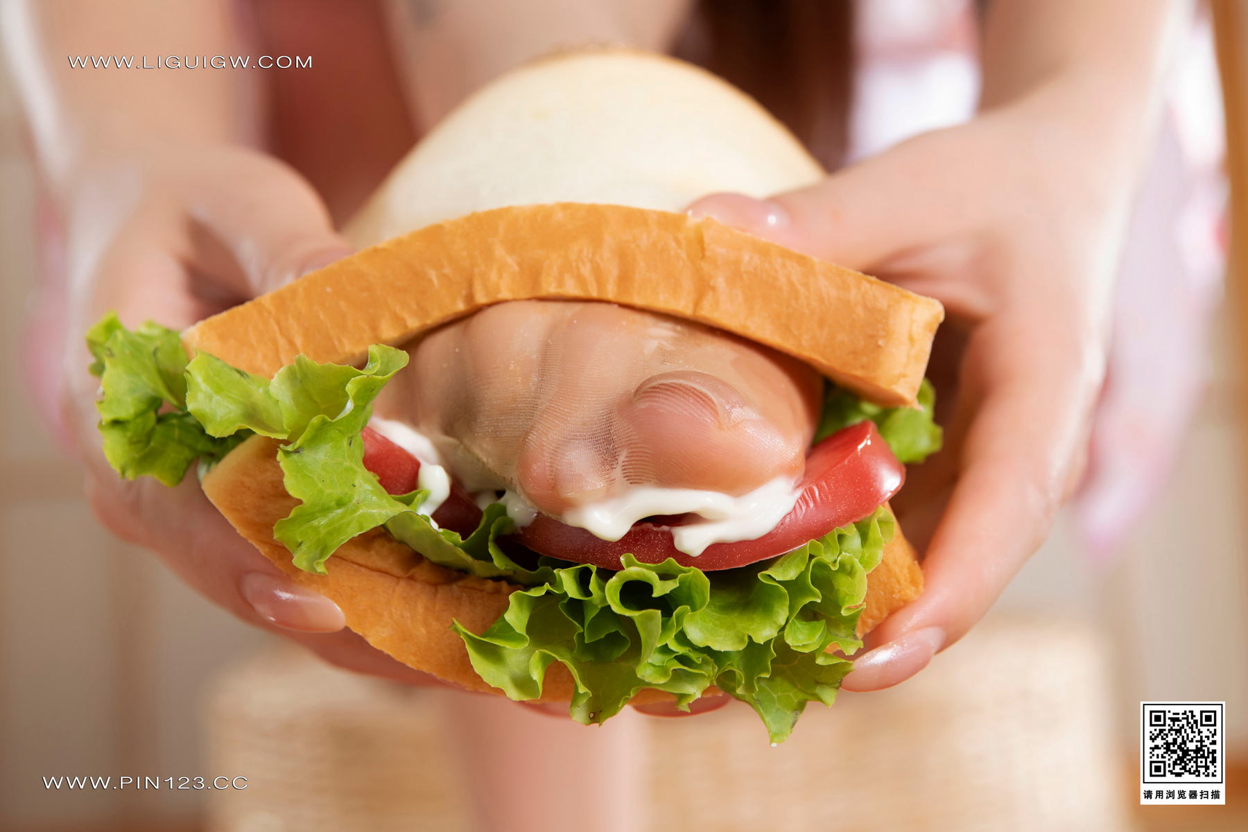 [Ligui丽柜] 2024.08.05《香足三明治》甜甜第14张