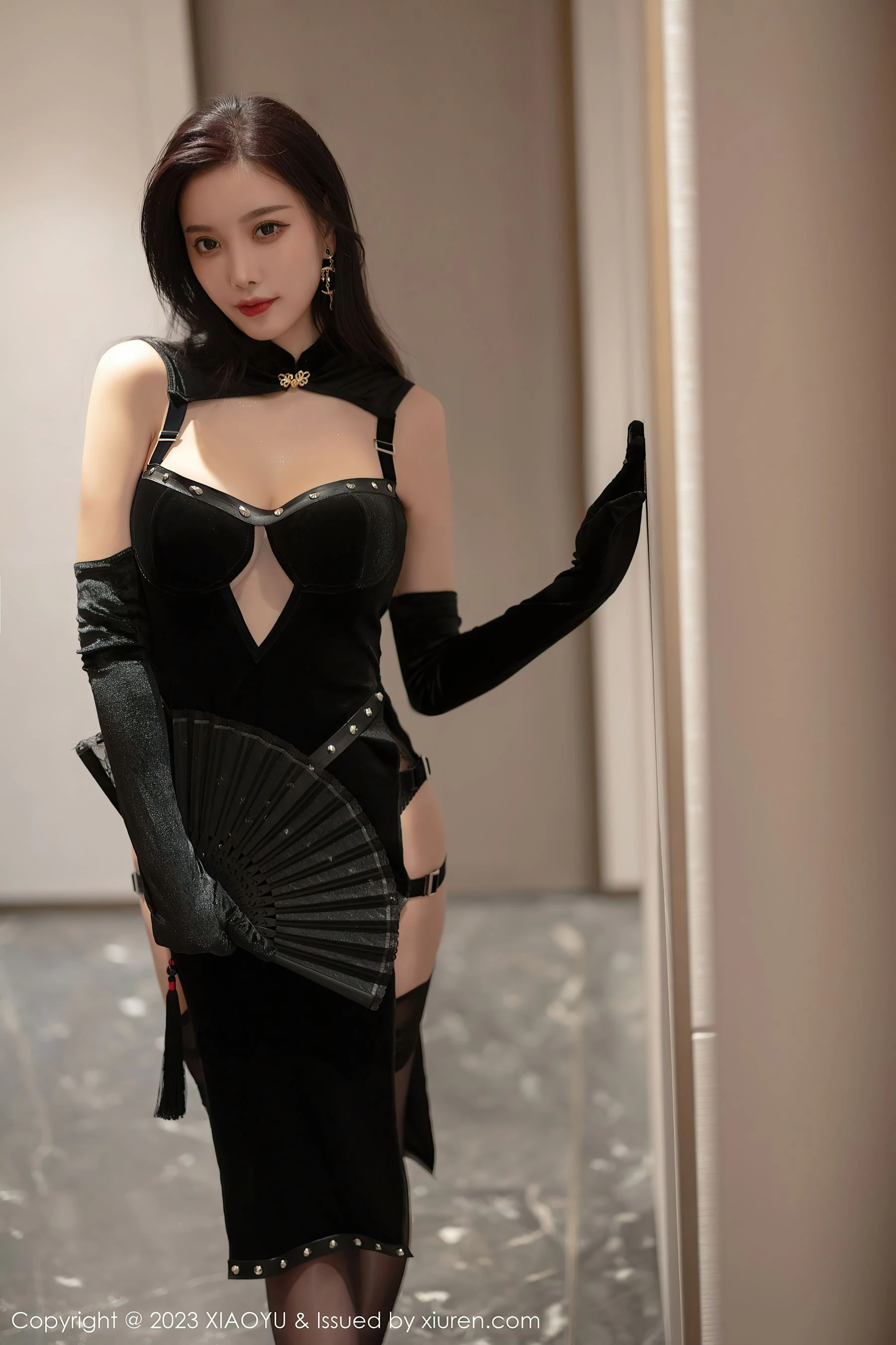 语画界 VOL.1002 杨晨晨Yome 黑丝美臀第2张