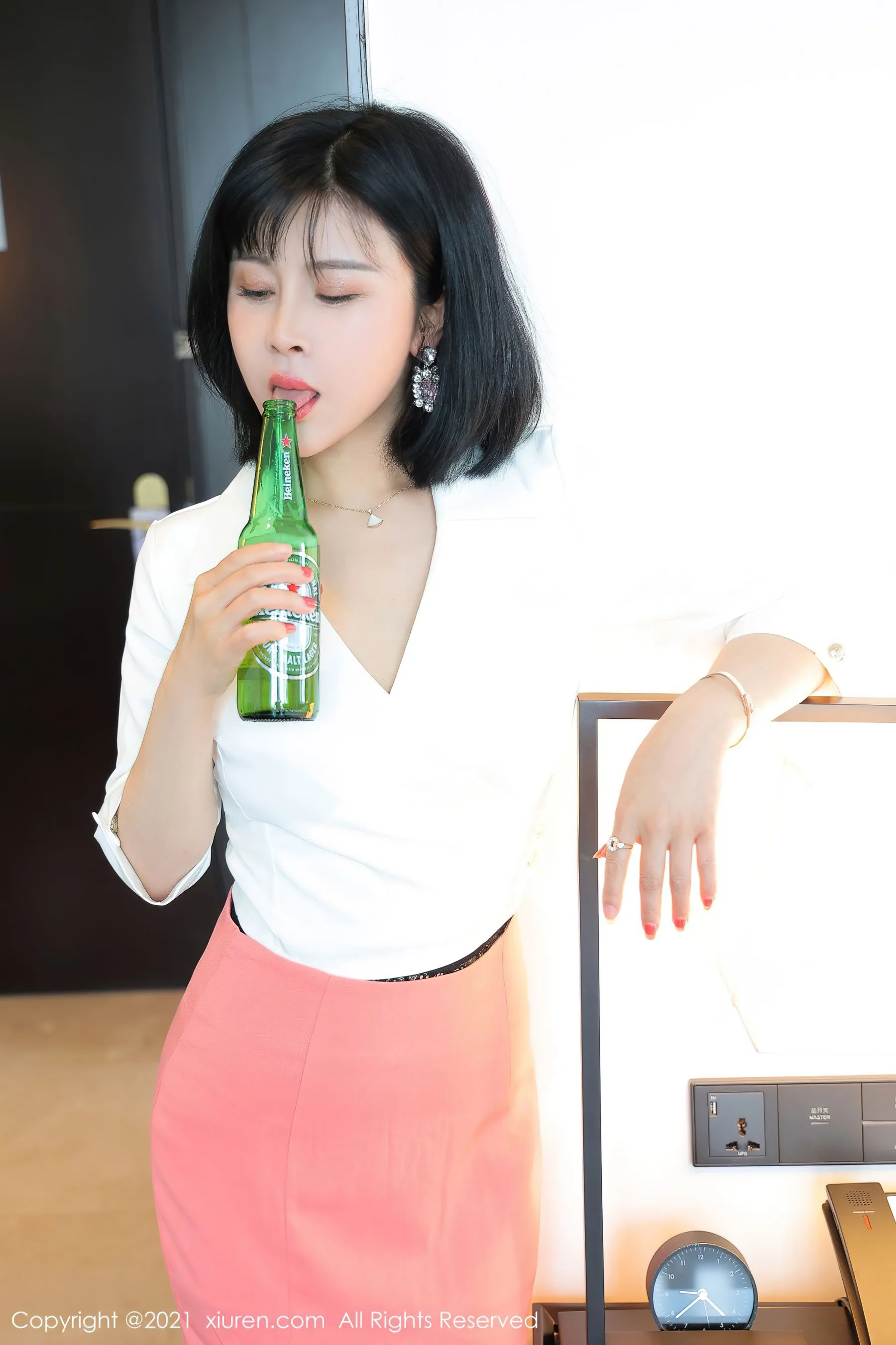  秀人 No.4047 乖乖小野喵&Lucky沈欢欣第2张