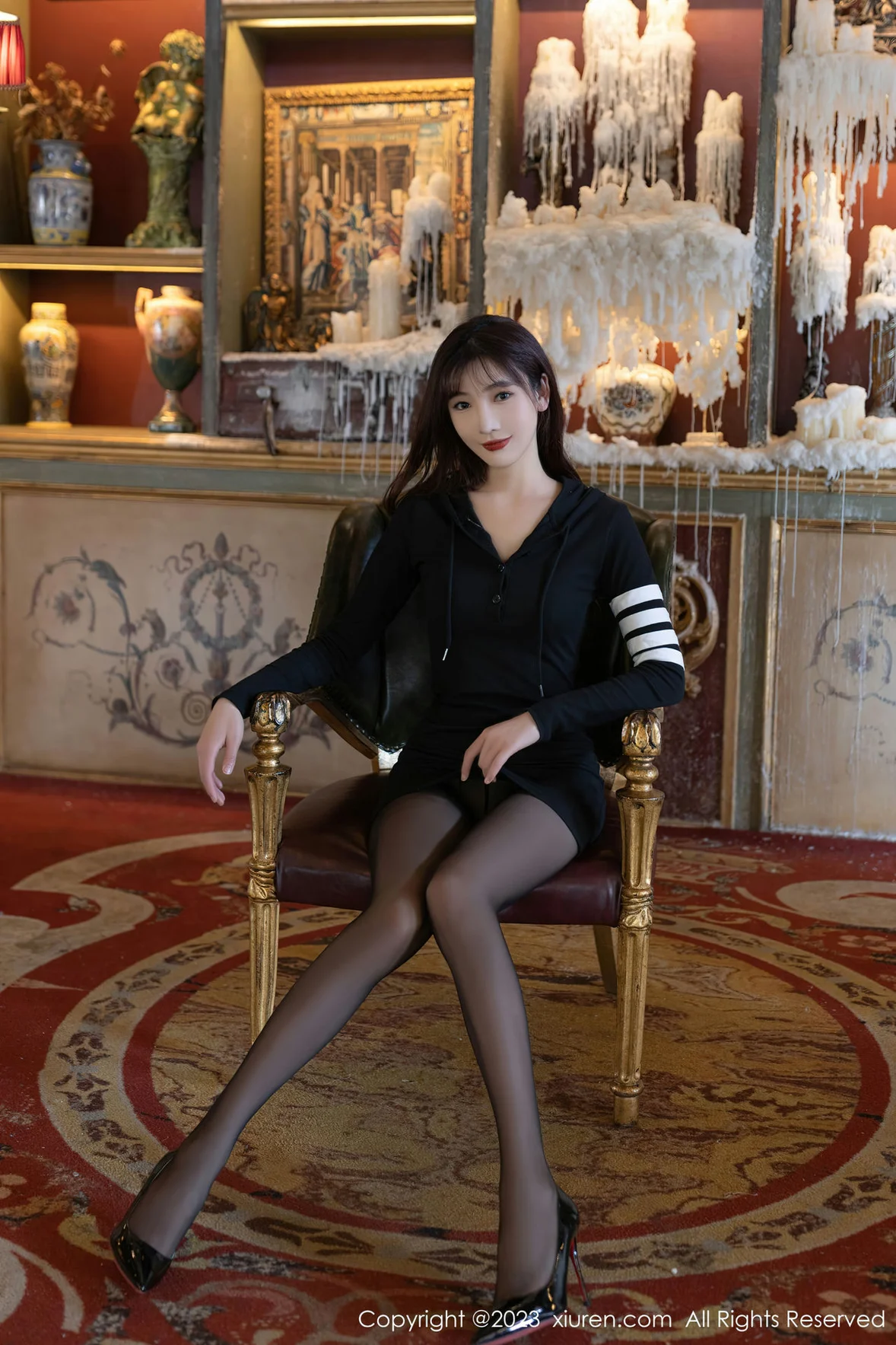  XiuRen 秀人 No.6925 陆萱萱 黑色运动裙性感写真 [83P]第1张