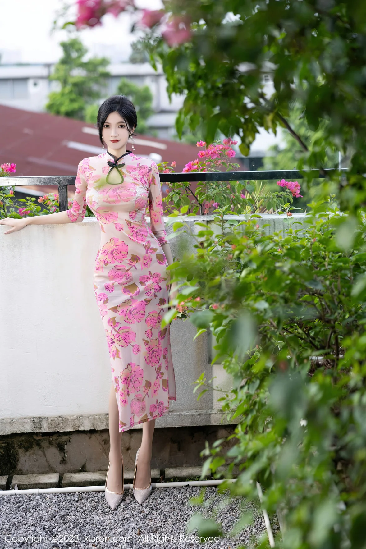  秀人网 No.7388 程程程- 粉色旗袍安吉旅拍 [83P]第2张