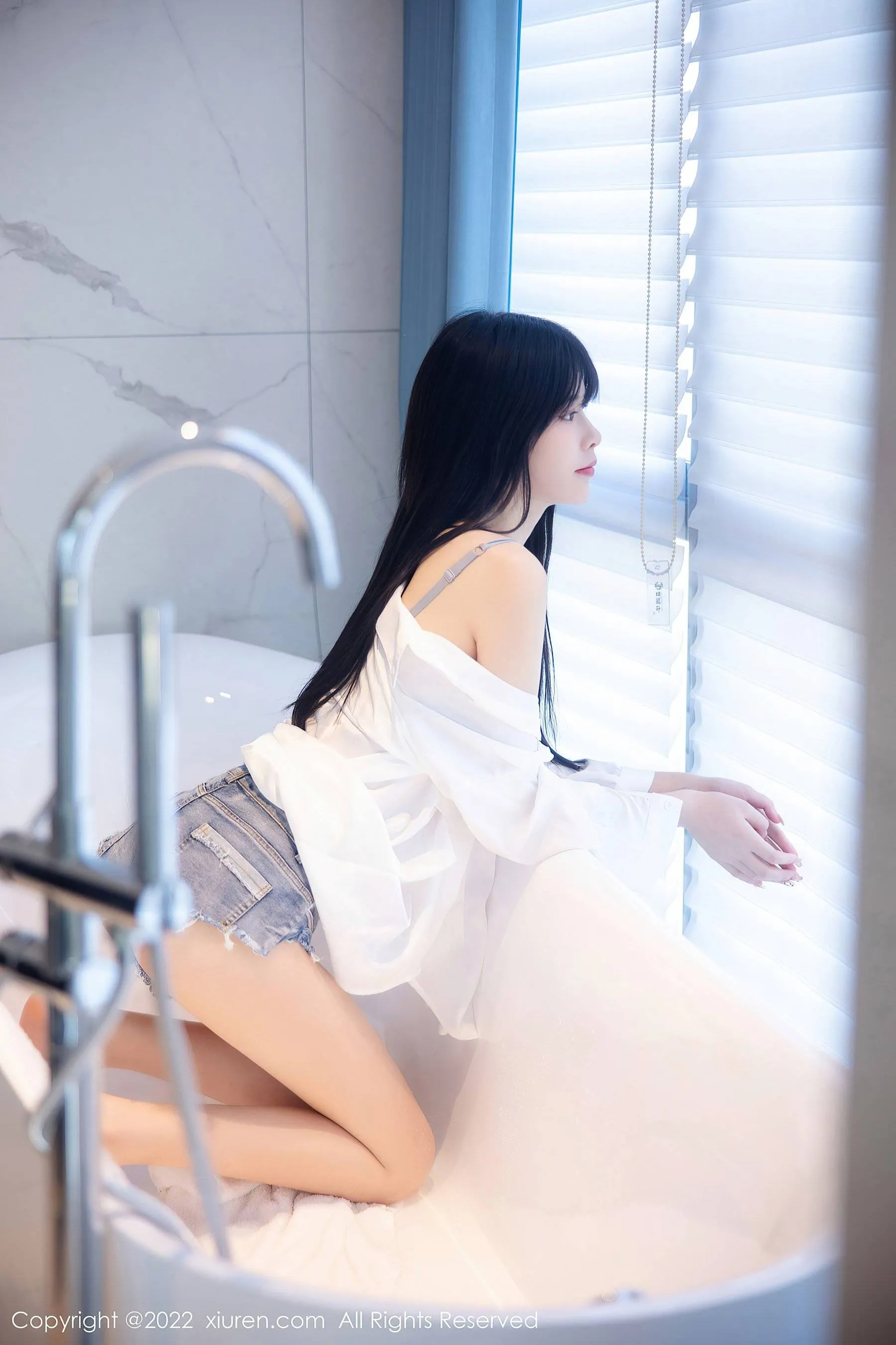  秀人网 No.5909 77qiqi 浴缸美腿第3张