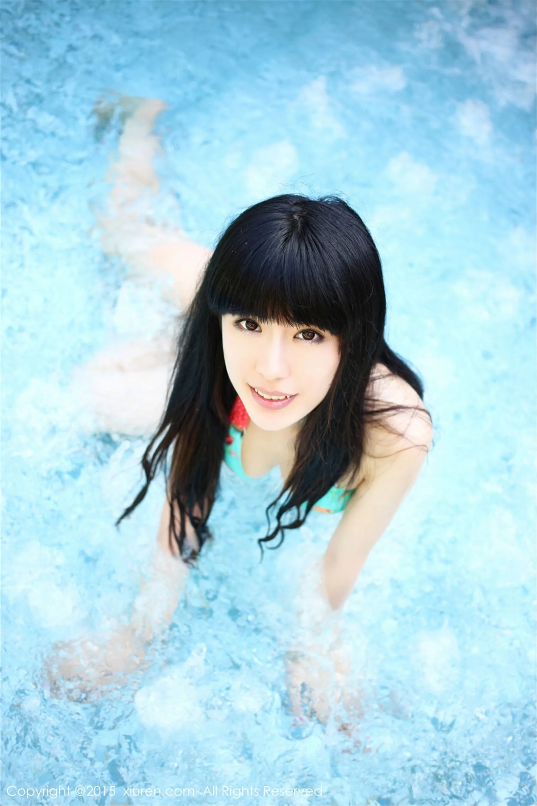 刘雪妮Verna《旅拍图片合辑》 秀人网 No.277第12张