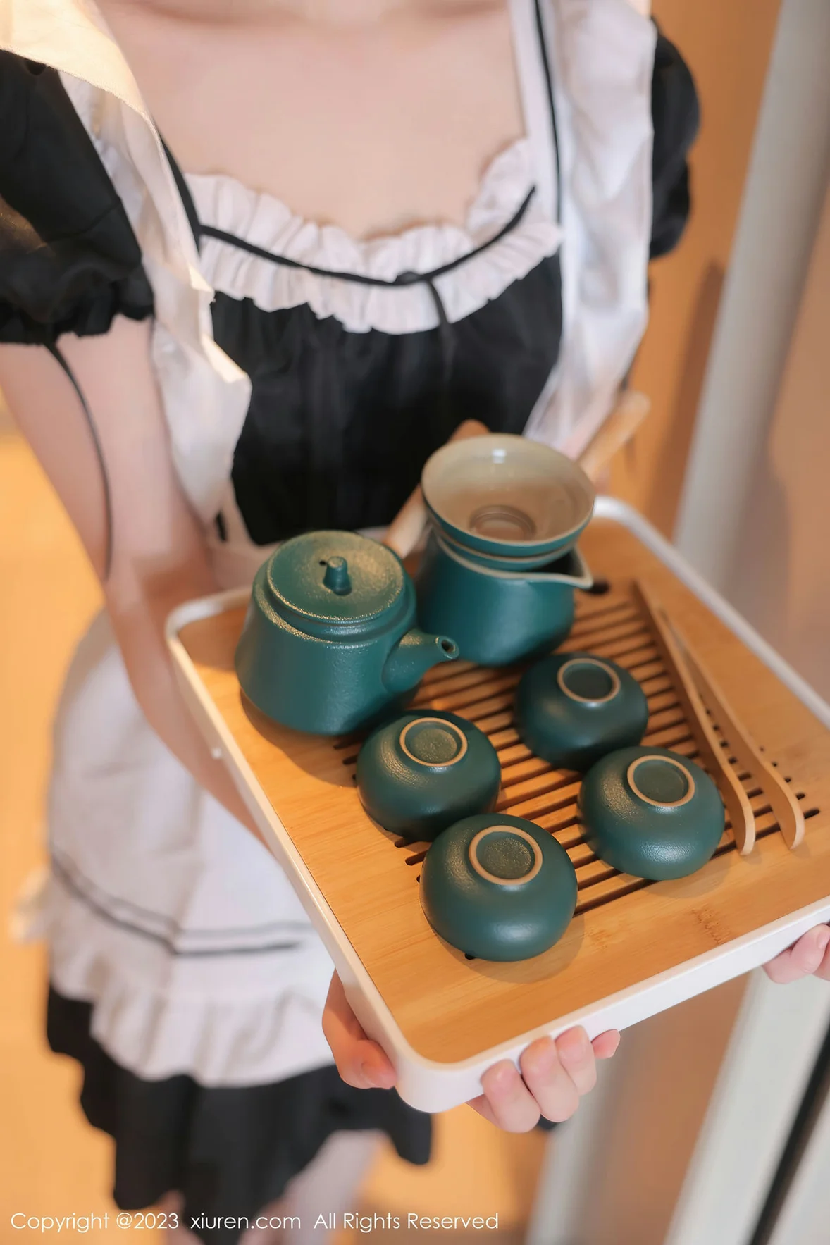  XiuRen 秀人 No.7034 林悠悠 黑色女仆性感写真 [85P]第2张