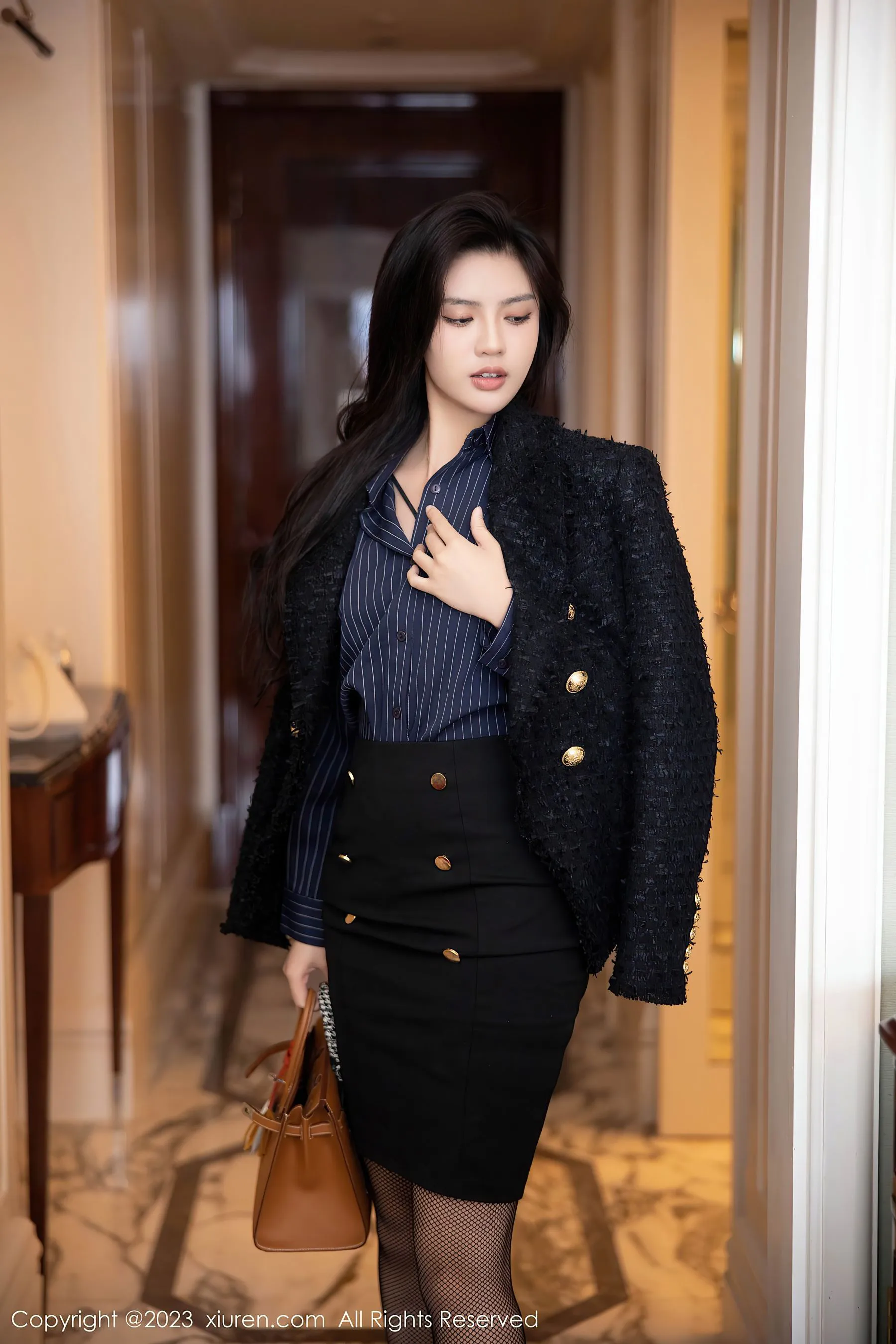  秀人网 No.6391 浅浅Danny 黑丝美腿第26张