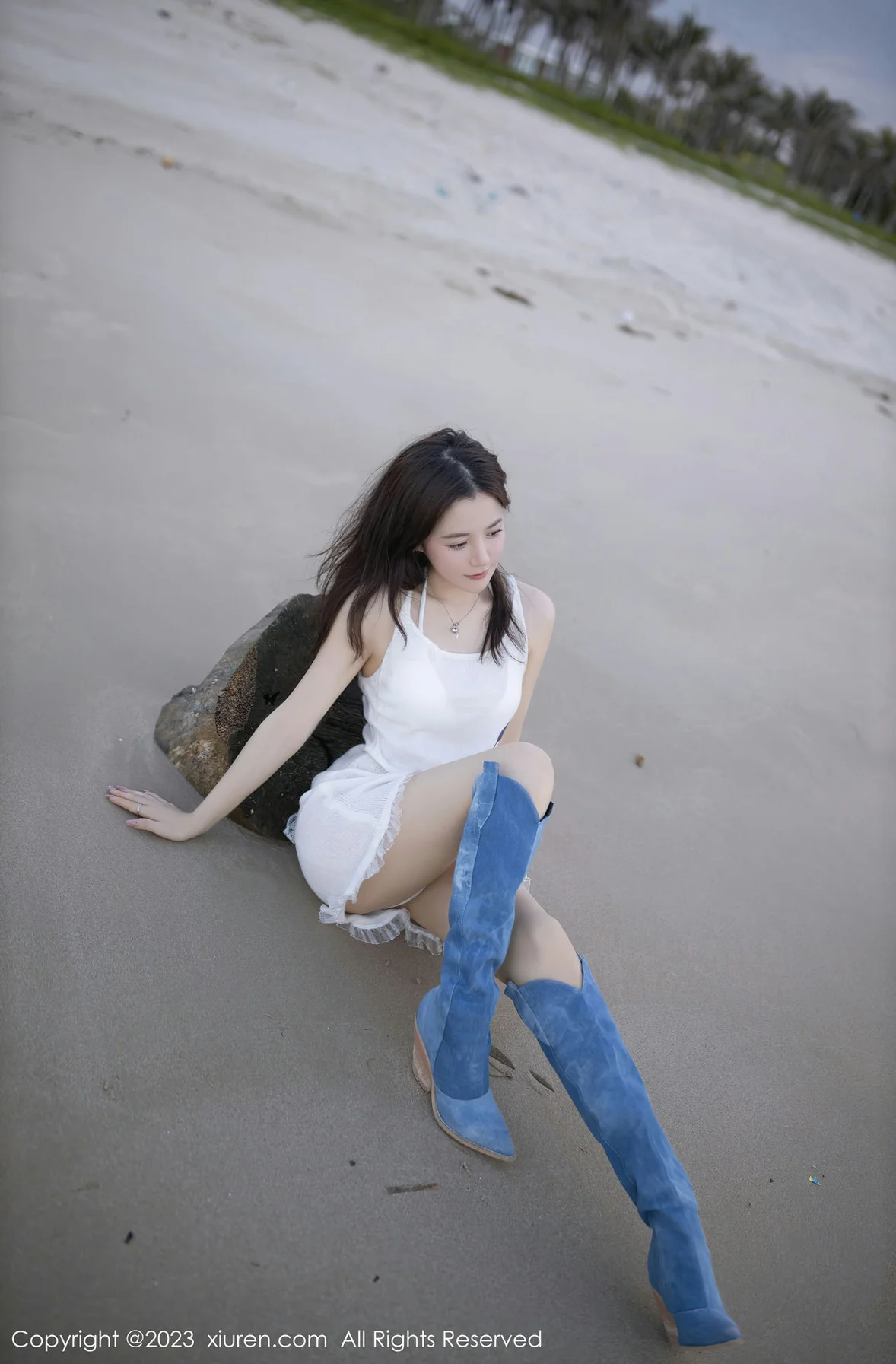  XiuRen 秀人 No.6852 鱼子酱Fish 白色比基尼巴厘岛旅拍1 [81P]第3张