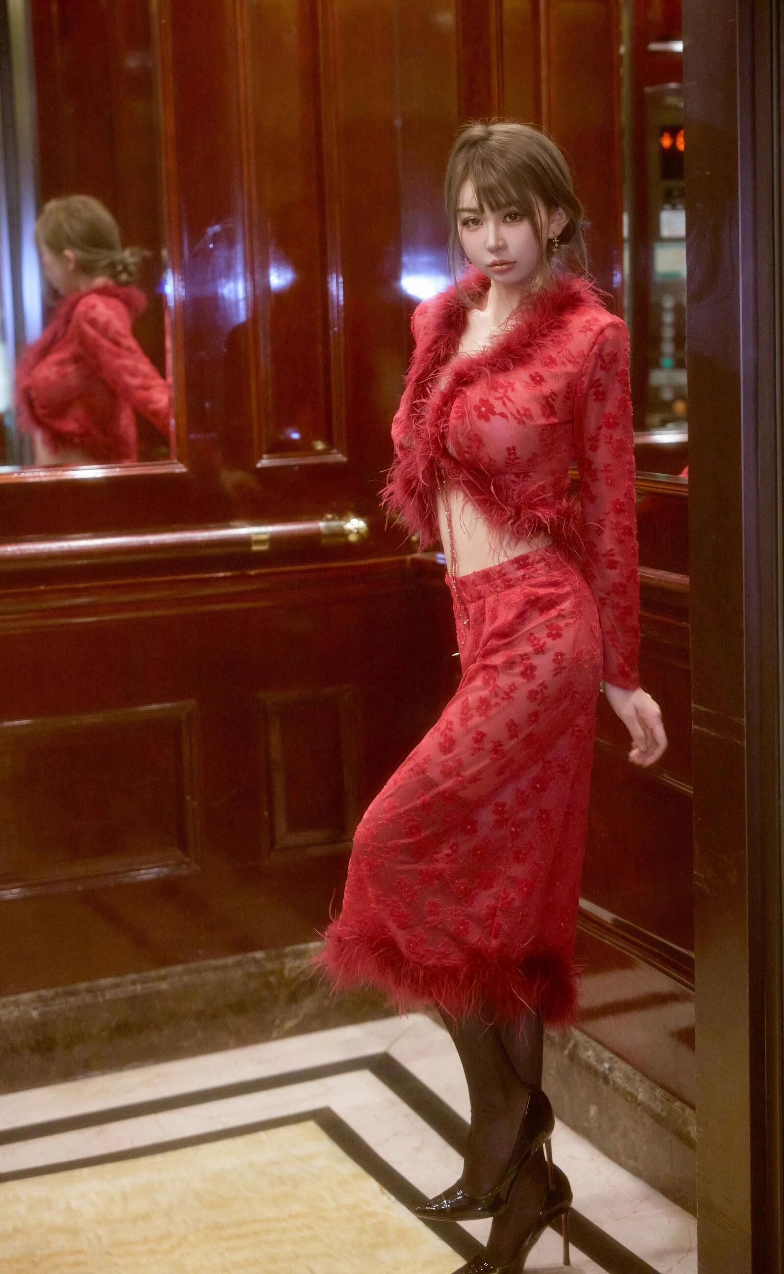  秀人网 Zoe柚柚 No.10848 [52P]第15张