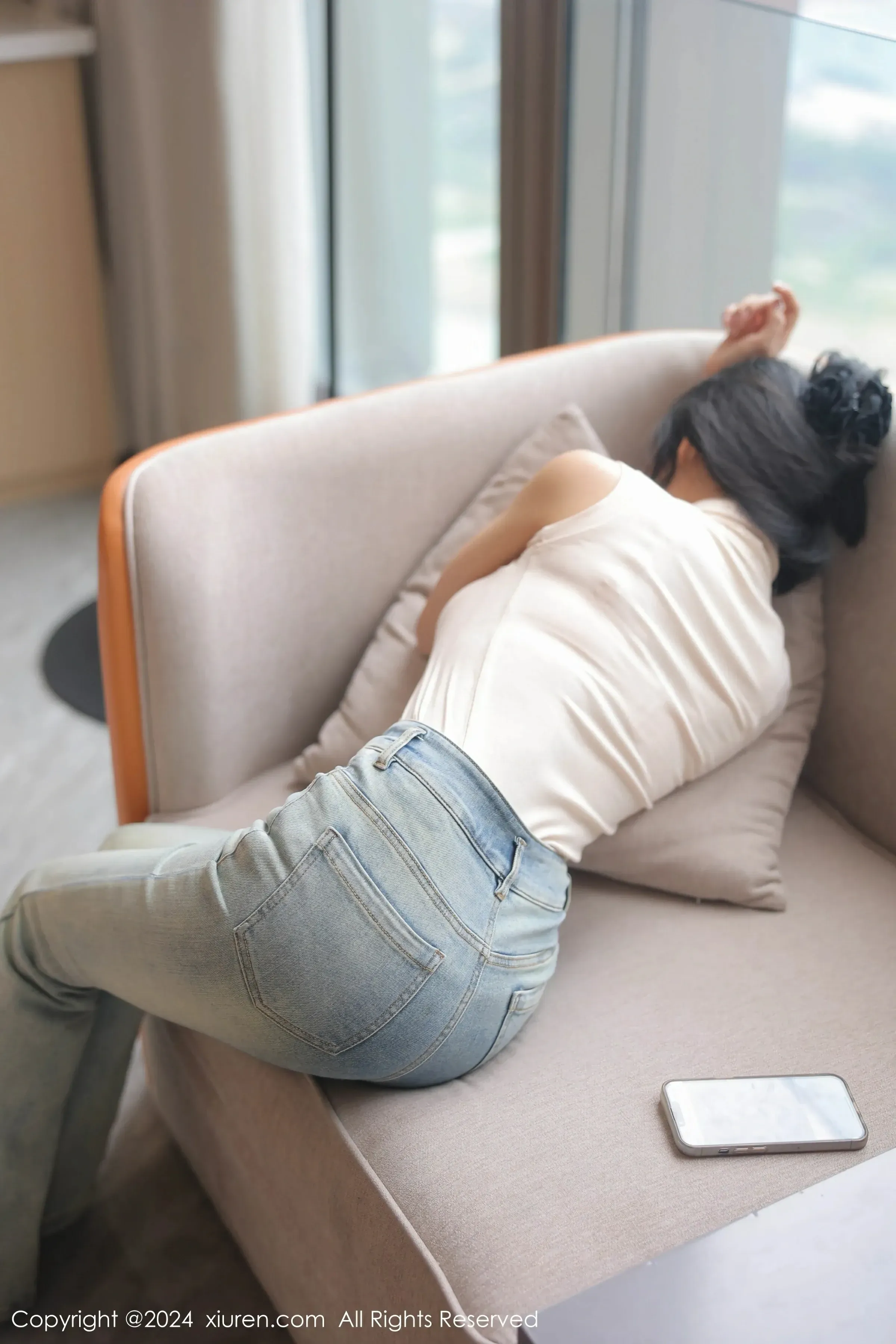  XiuRen 秀人 No.8798 金小依 [76P]第3张