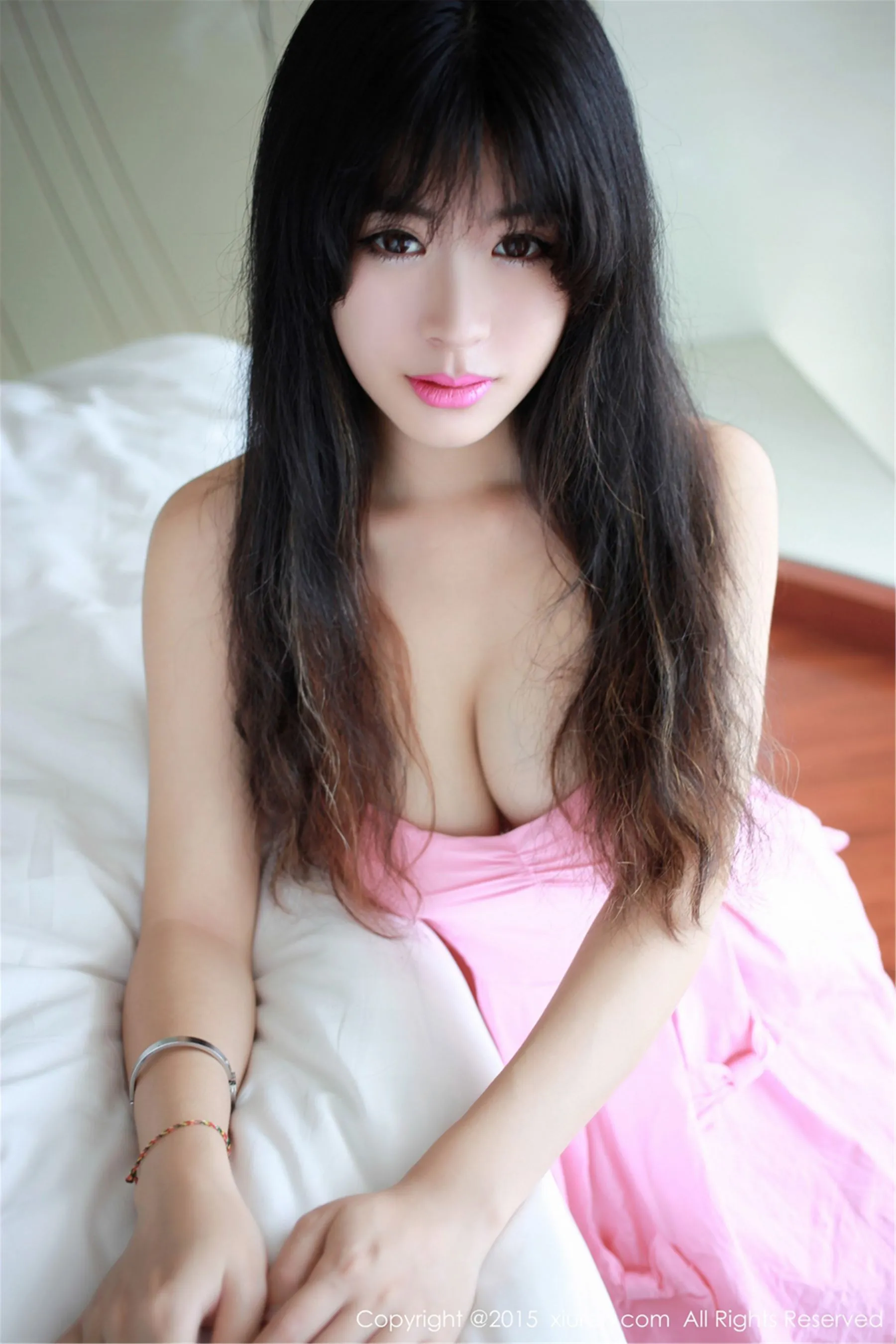 刘雪妮Verna《旅拍图片合辑》 秀人网 No.277第1张