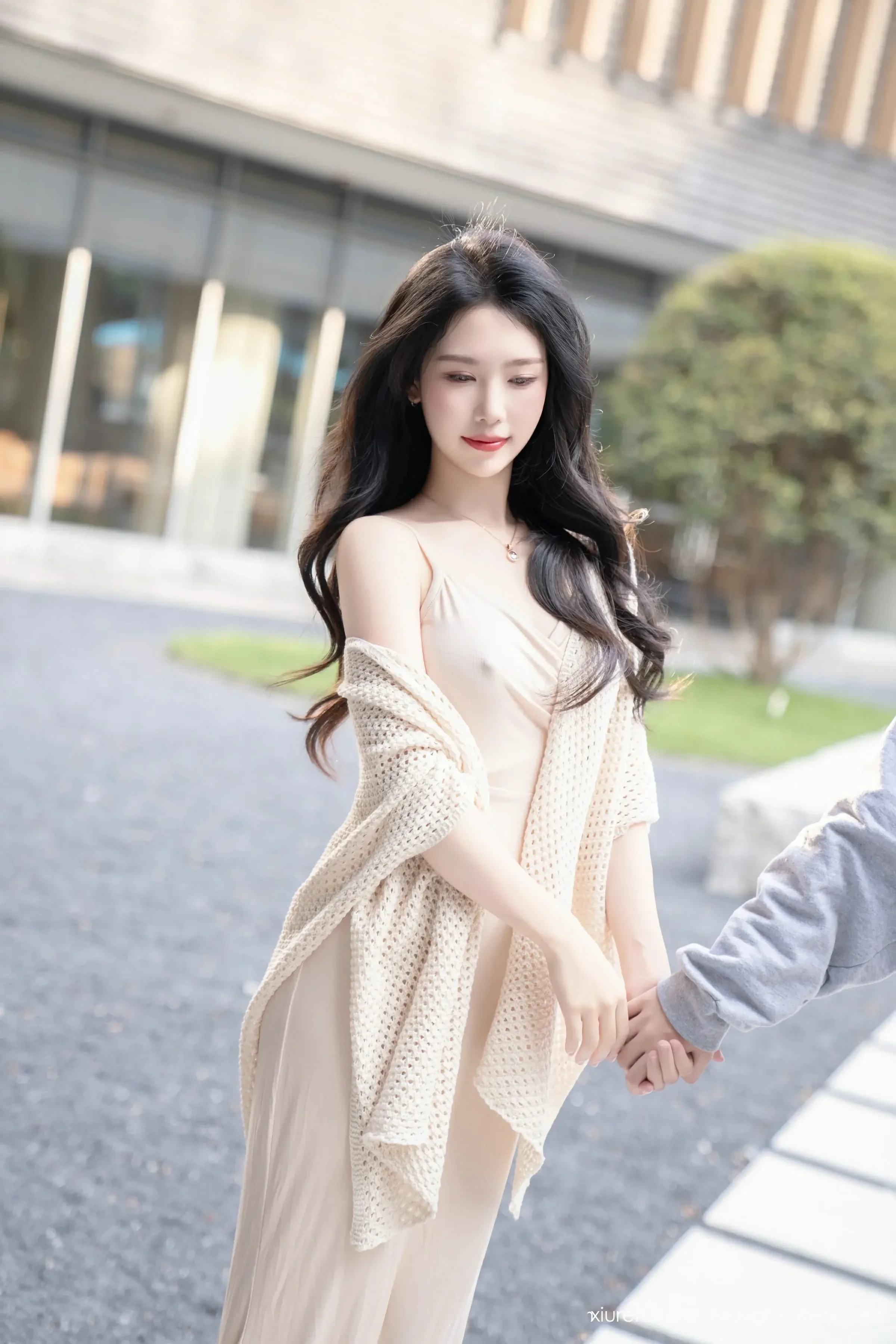  XiuRen 秀人 No.8559 利世 [84P]第1张