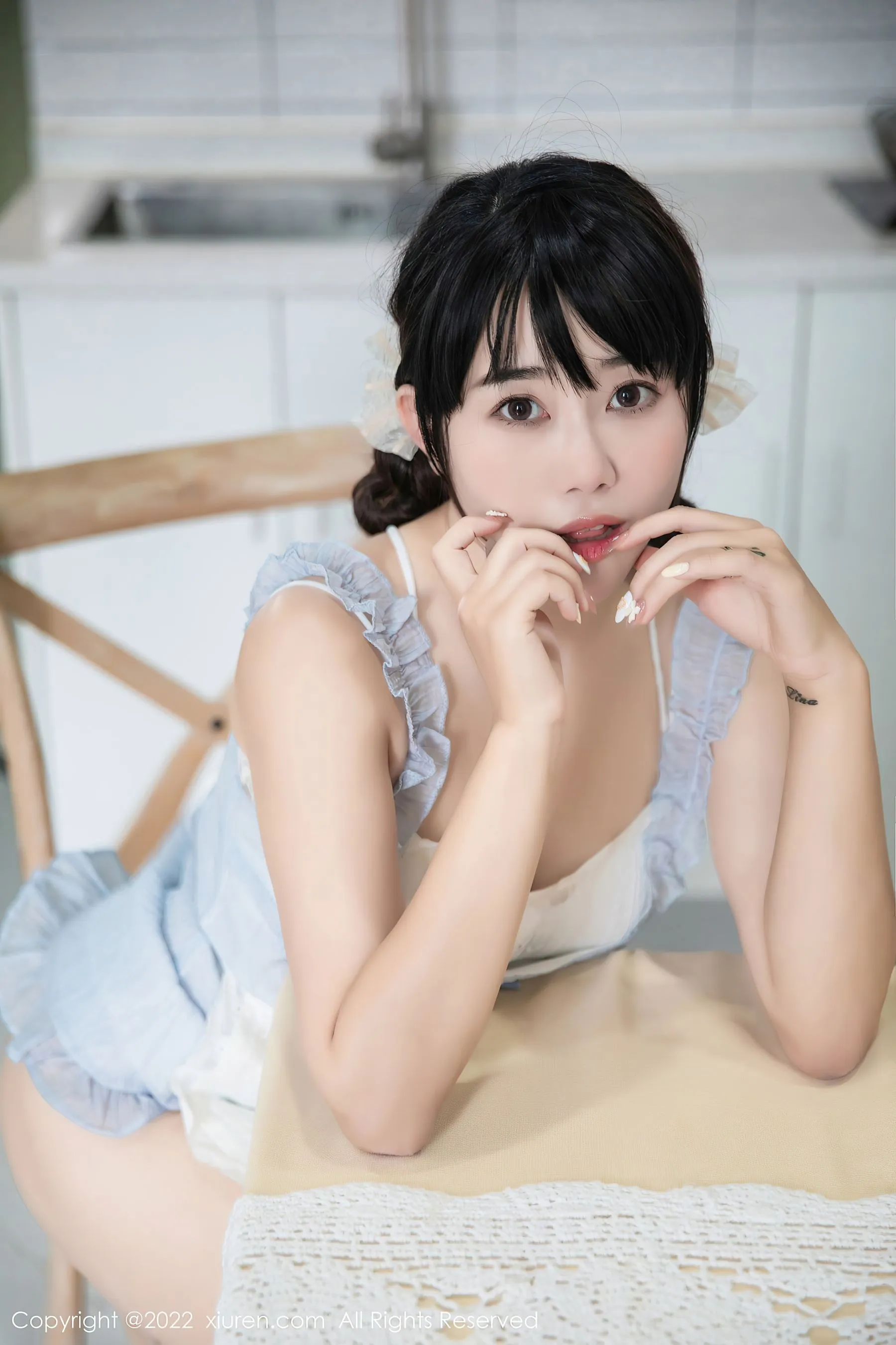  秀人网 No.5834 严利娅Yuliya 丰腴美臀第7张