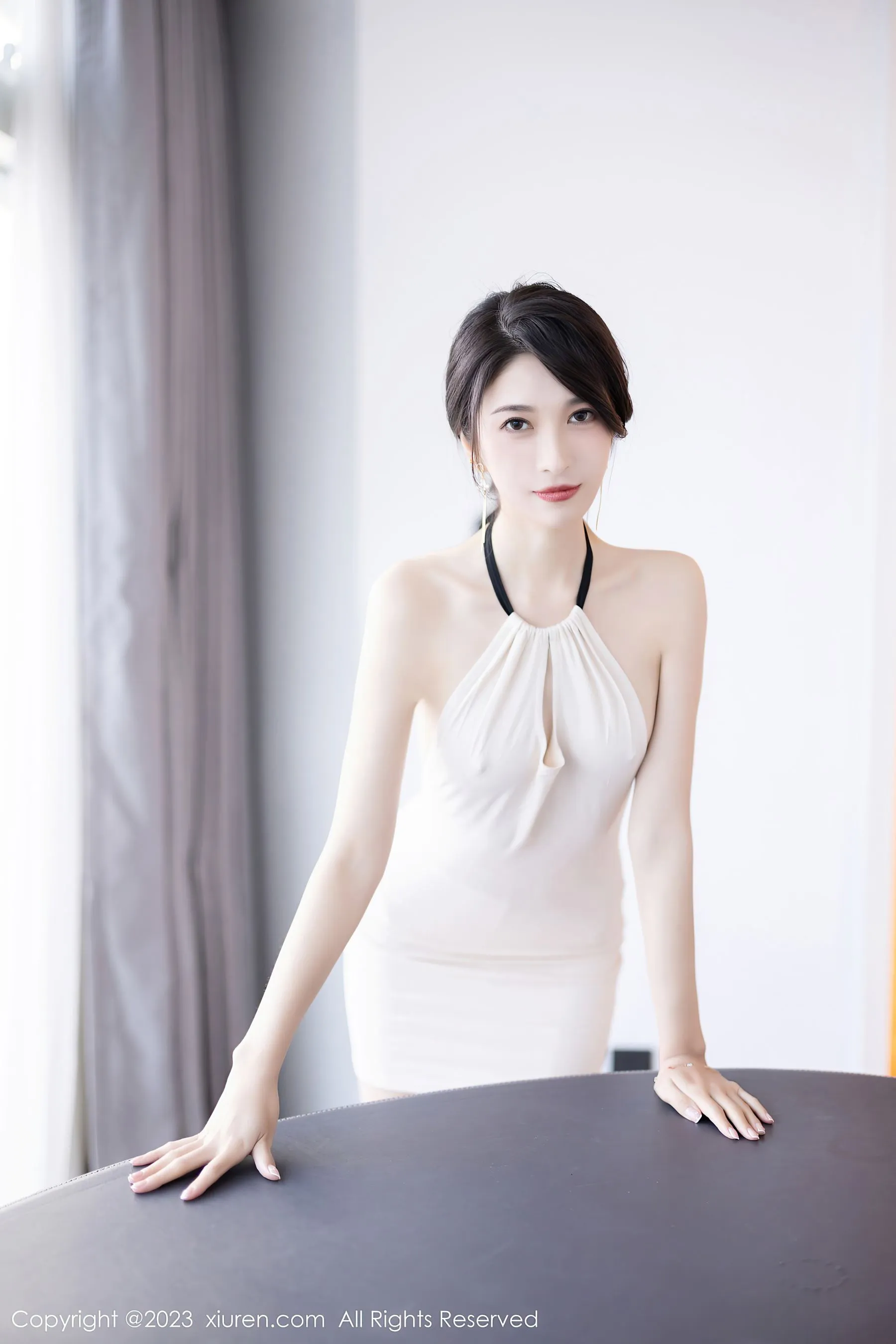  秀人网 No.6631 林乐一 丝袜美腿第17张