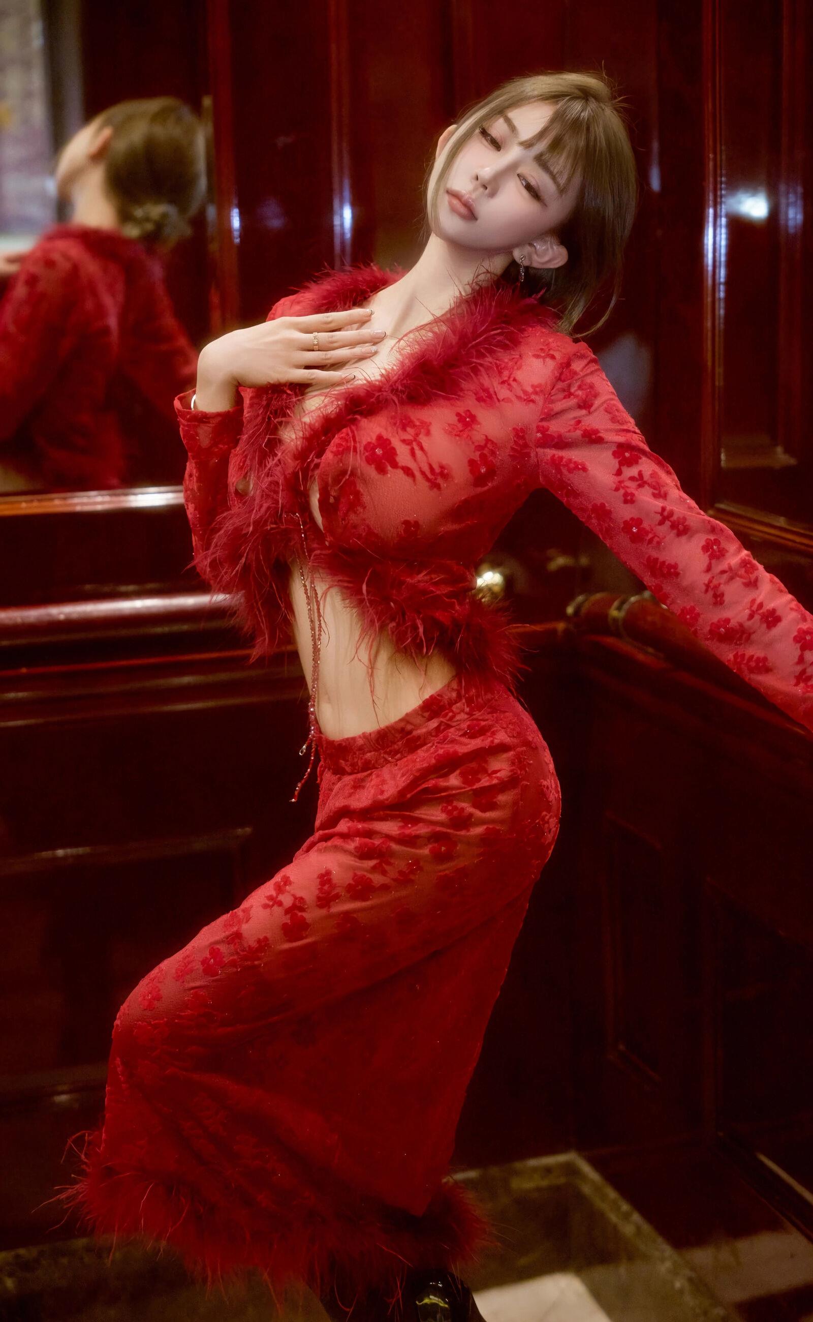  秀人网 Zoe柚柚 No.10848 [52P]第17张