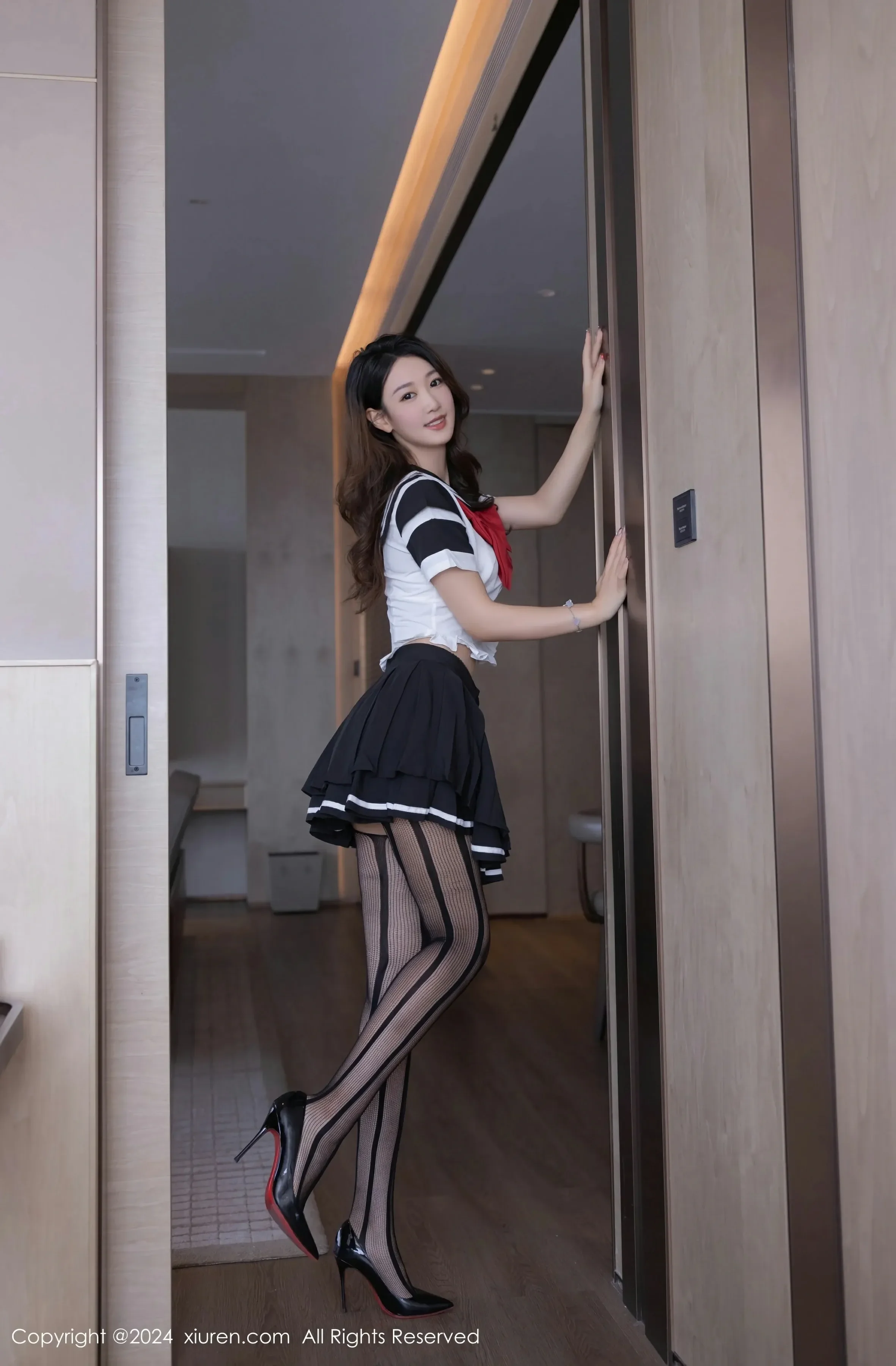  XiuRen 秀人 No.8287 唐安琪 [80P]第3张