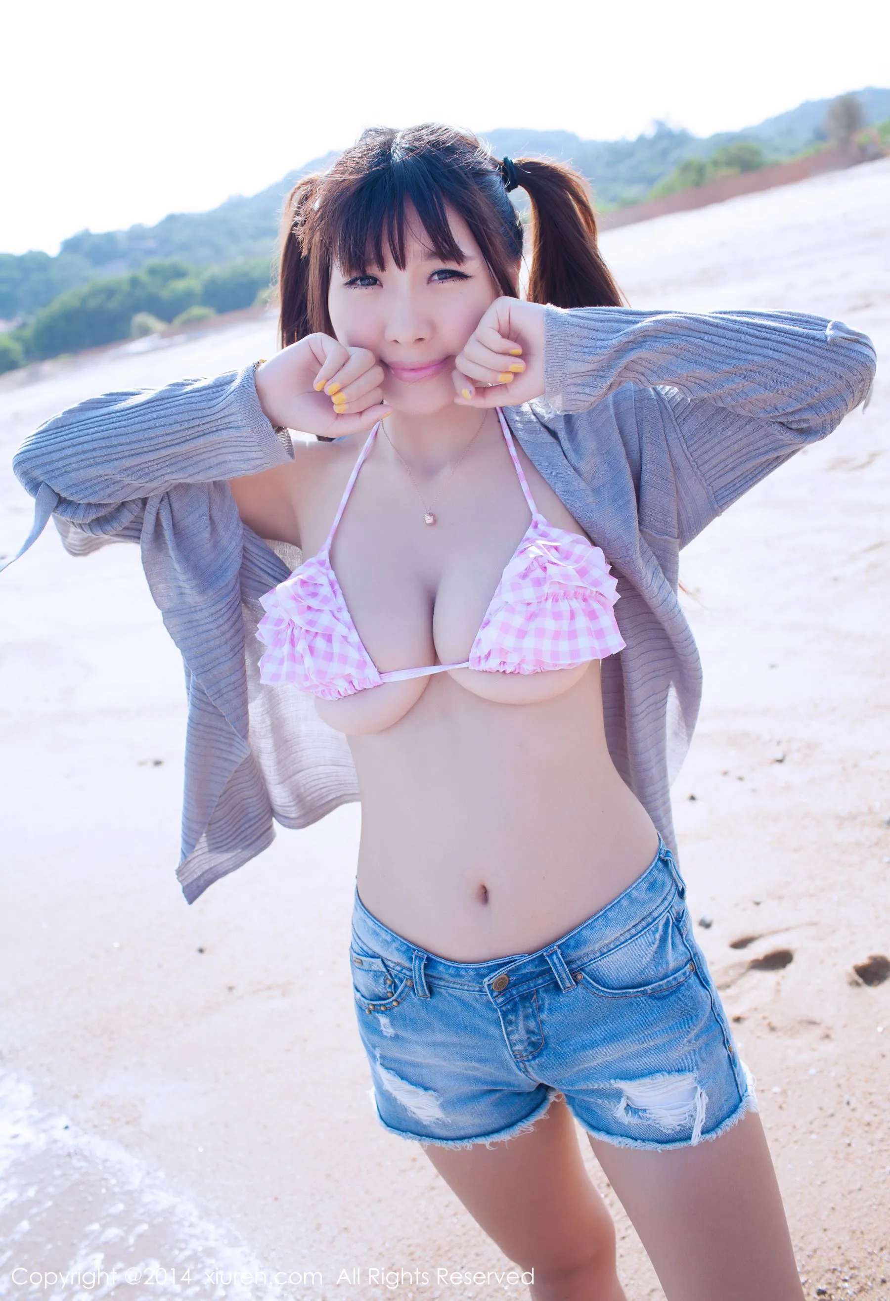  李镇姬/晓茜sunny《爆乳内衣+海边系列》 秀人网 No.227第13张