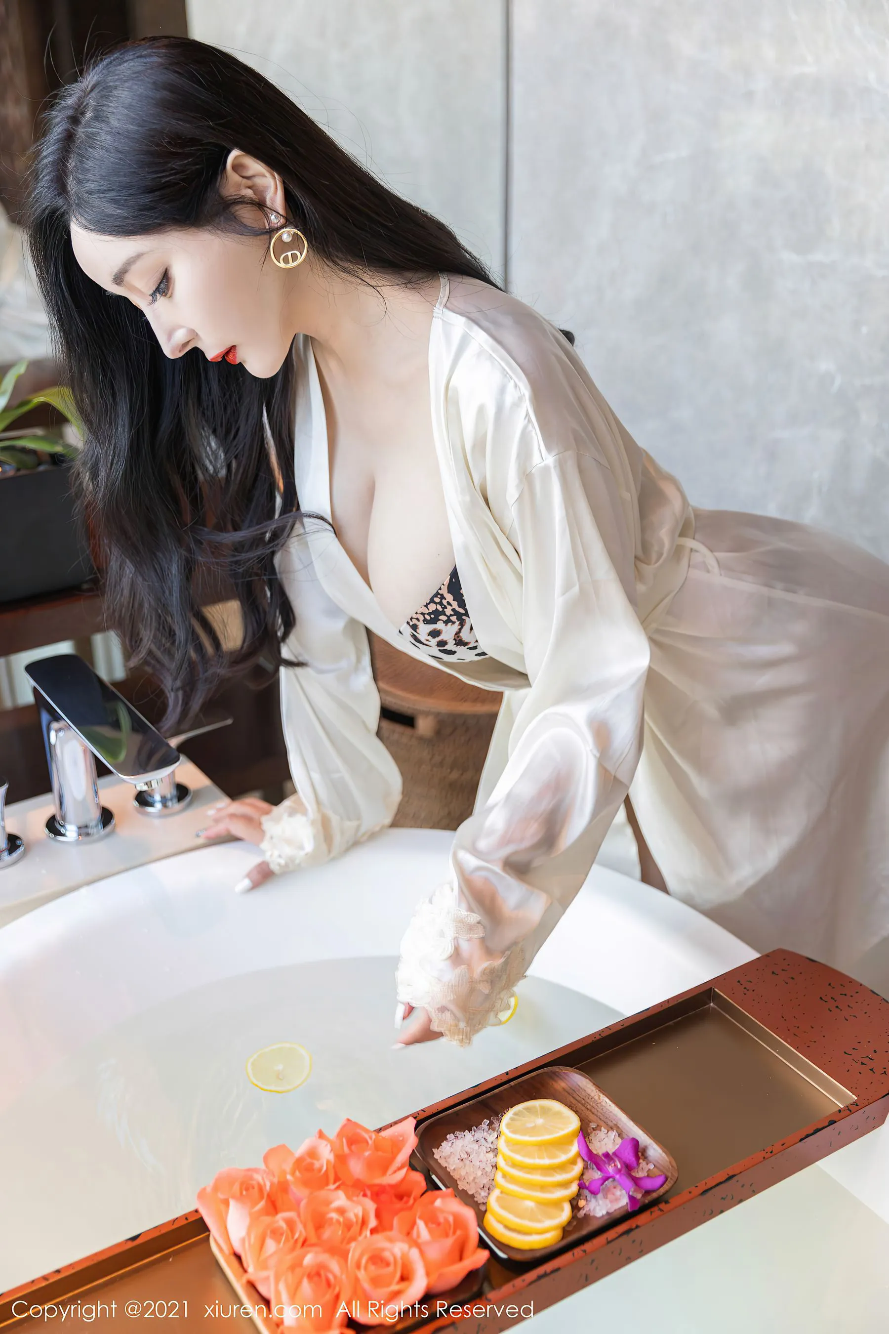  秀人 No.4020 允爾第16张