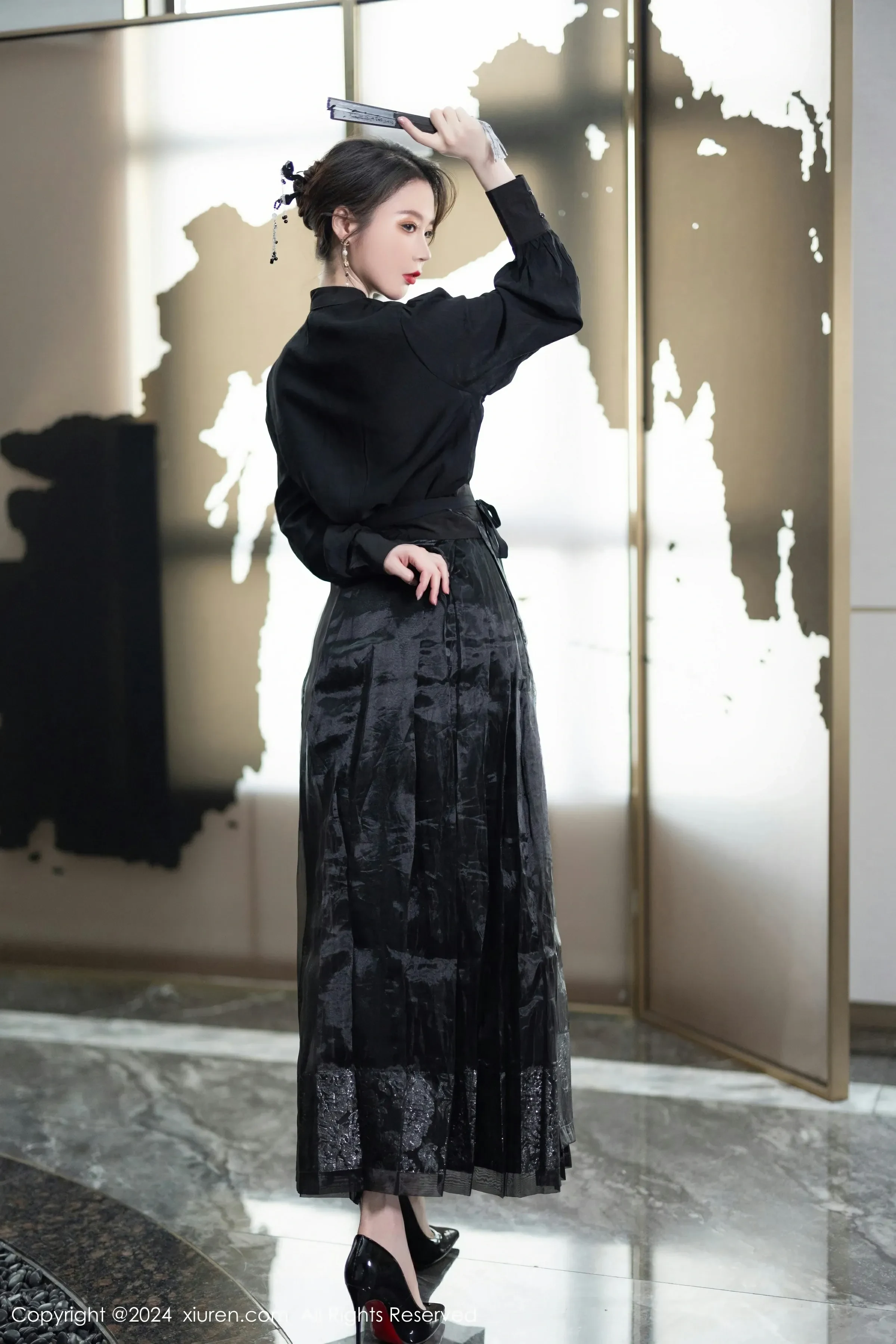  XiuRen 秀人 No.8465 梦心玥 [82P]第1张