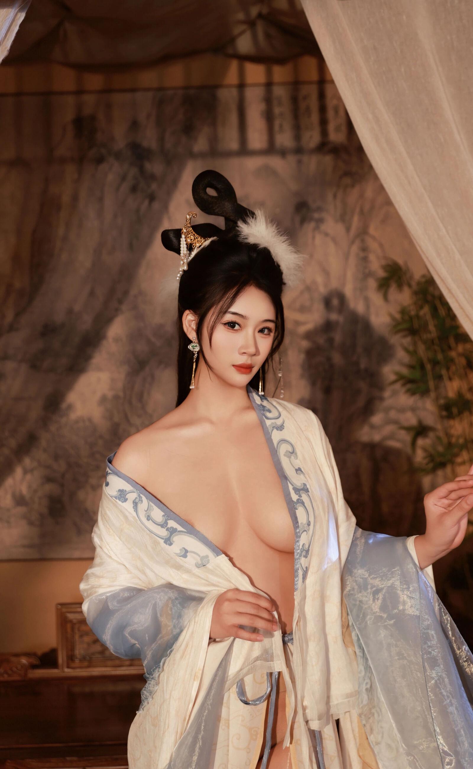  秀人网 No.10835 南乔 [75P]第10张