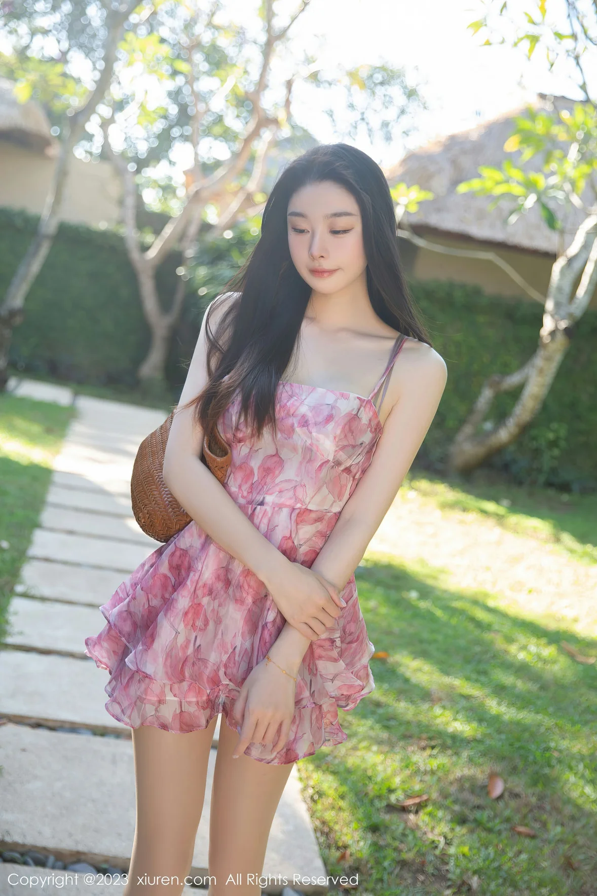  XiuRen 秀人 No.7006 是小逗逗 原色丝袜巴厘岛旅拍 [81P]第2张