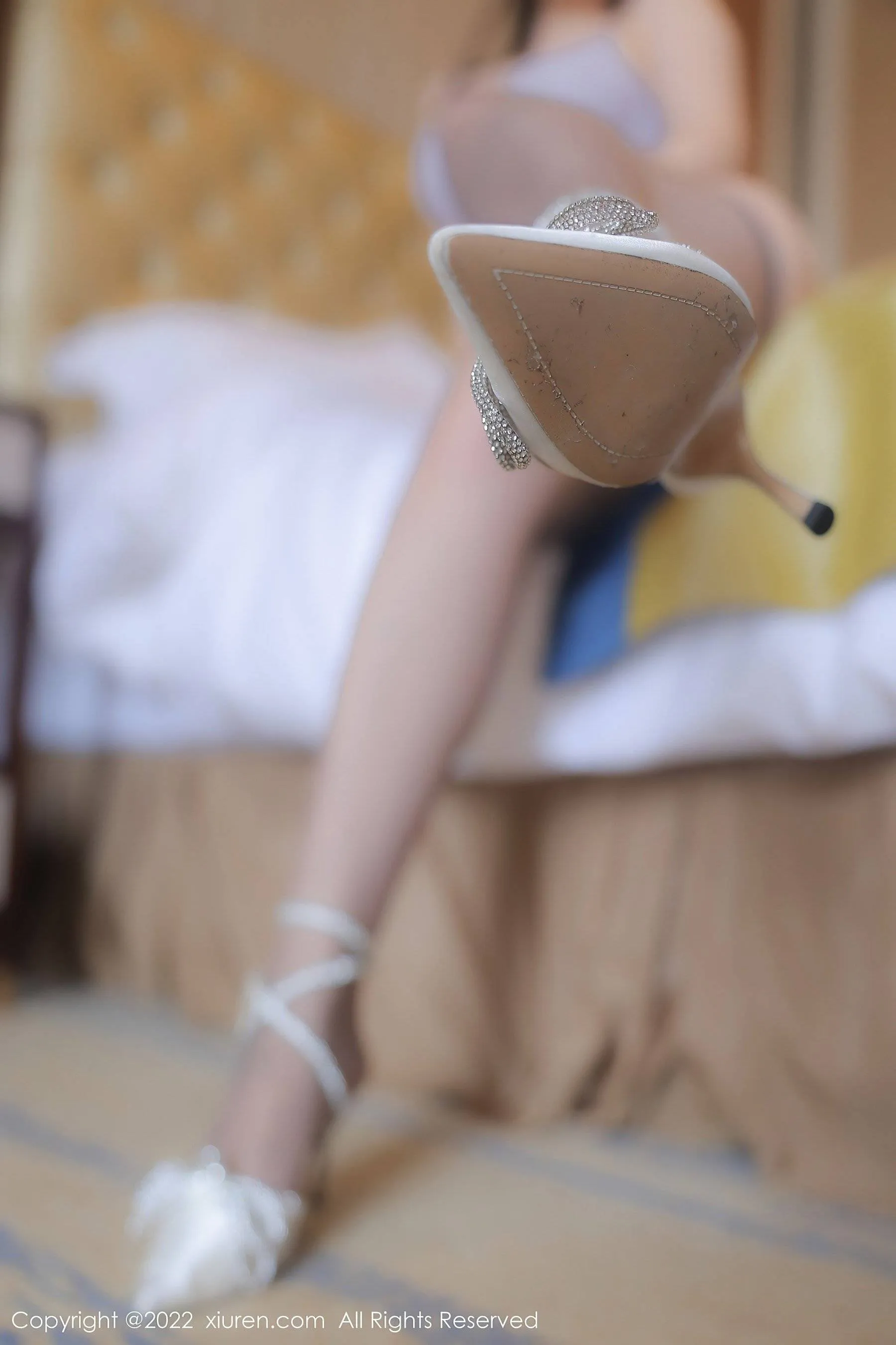  秀人网 No.5829 诗诗kiki 黑丝美臀第16张