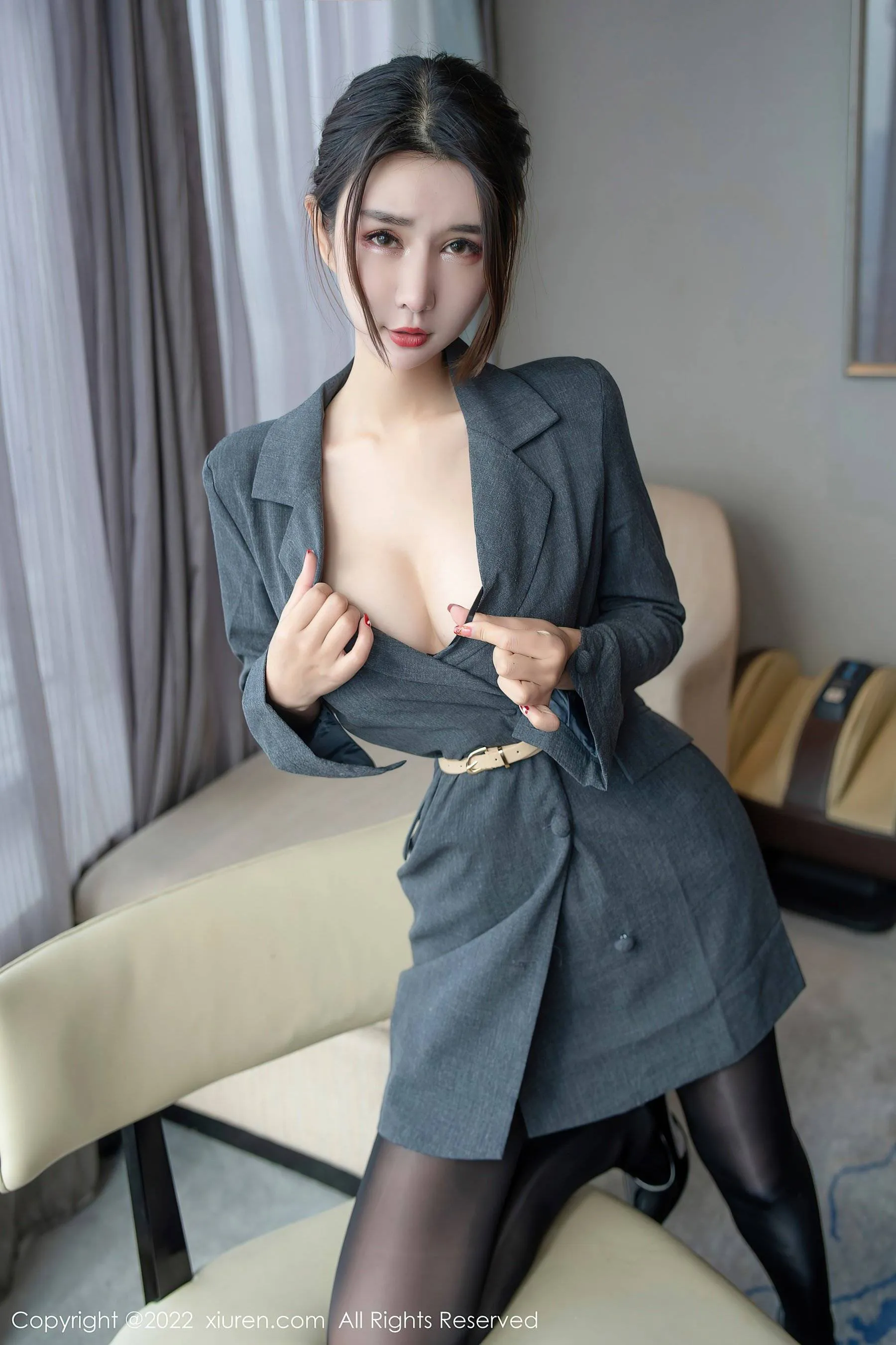  秀人网 No.5332 夏沫沫tifa 美腿黑丝第15张