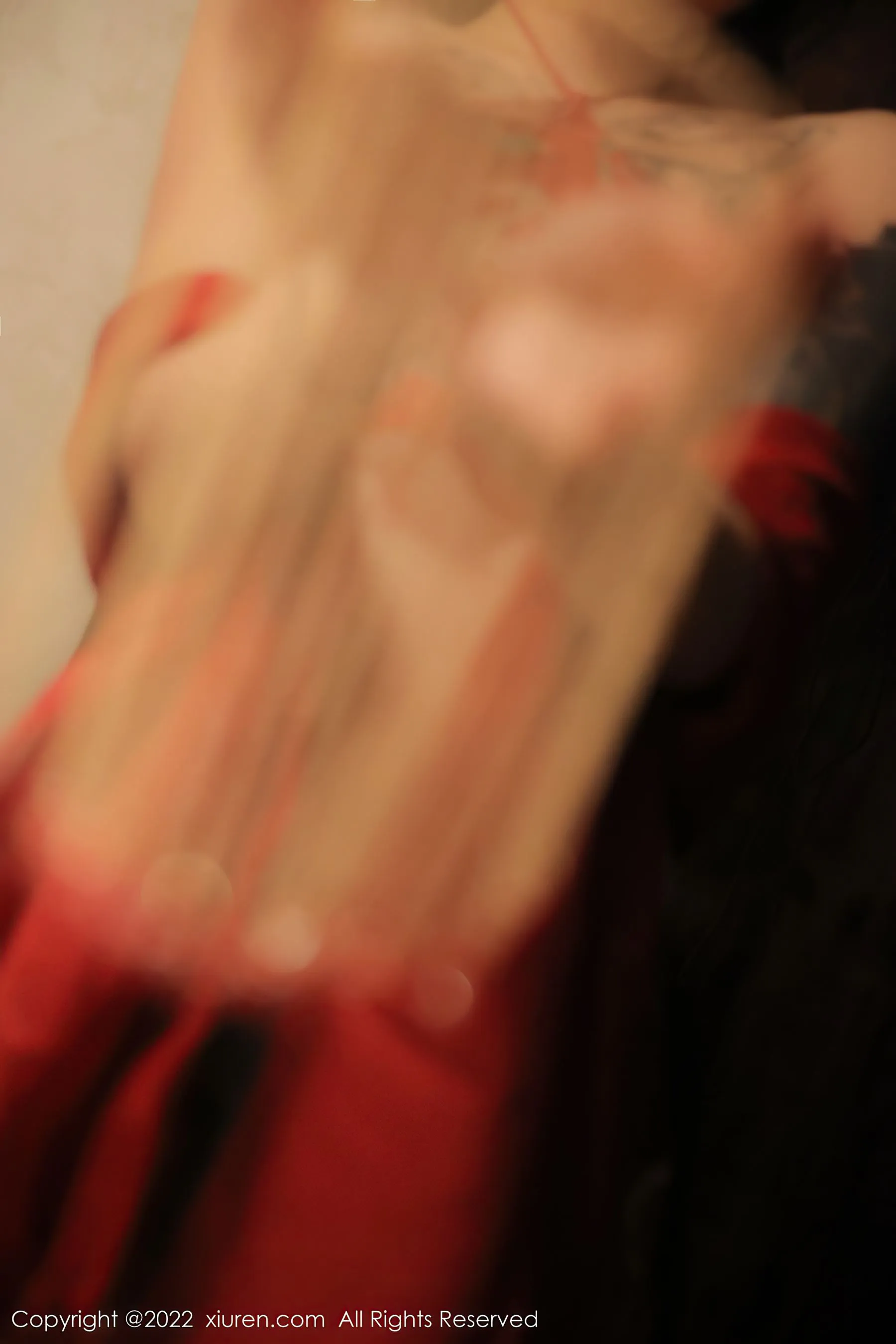  秀人网 No.5527 奶瓶. 大理旅拍第22张