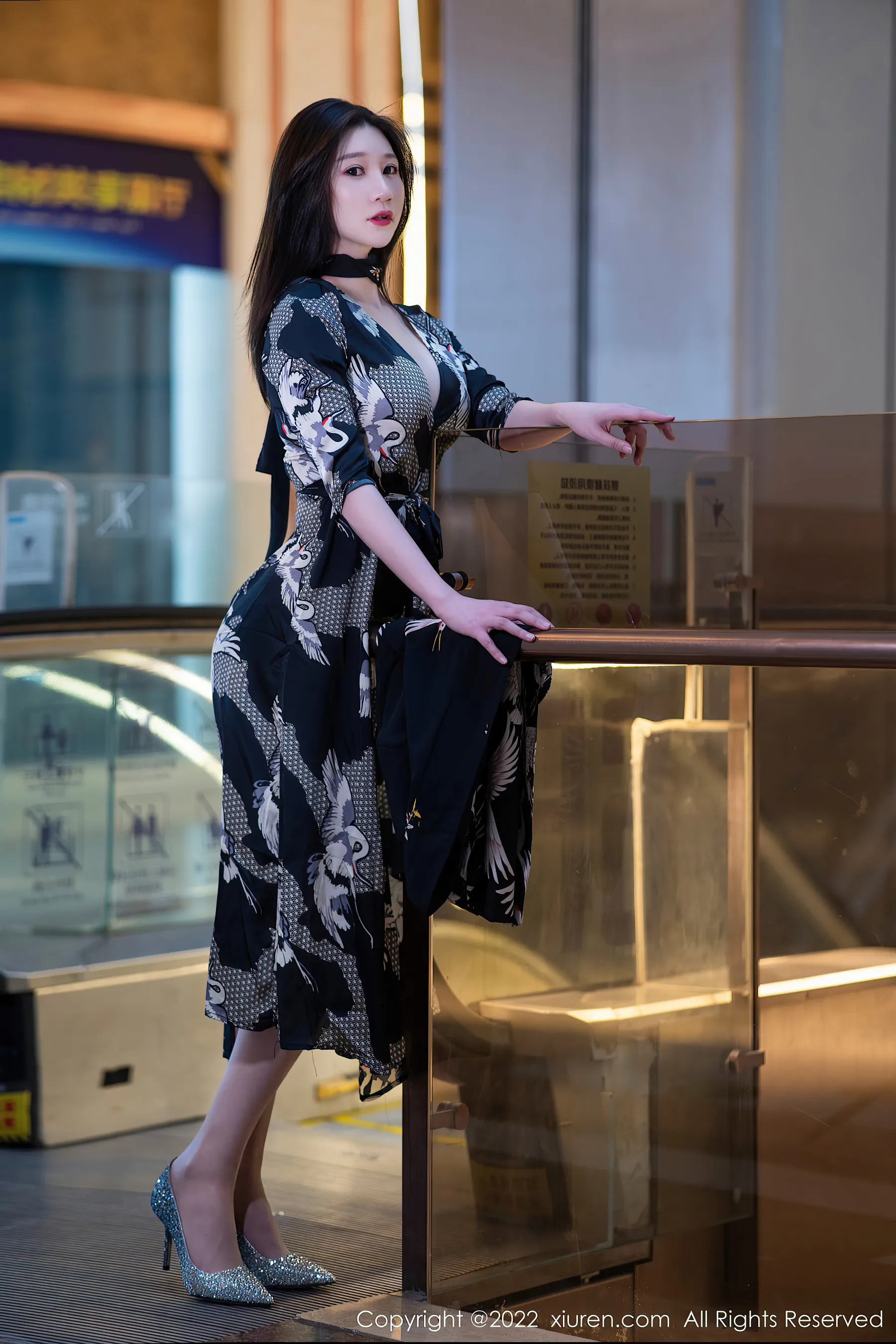  秀人网 No.4759 顾乔楠Cora 丝袜美臀肉感御姐第19张