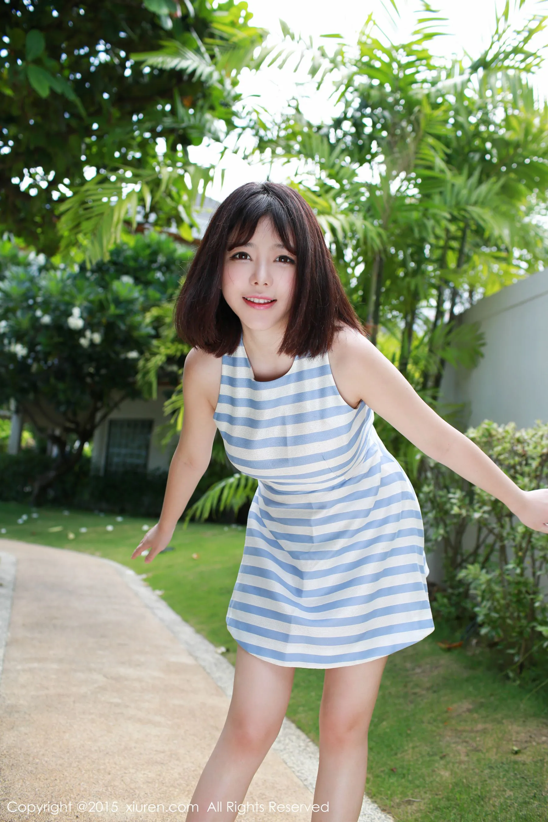 刘飞儿Faye《菲律宾宿务旅拍》小清新+小性感 秀人网 No.362第9张