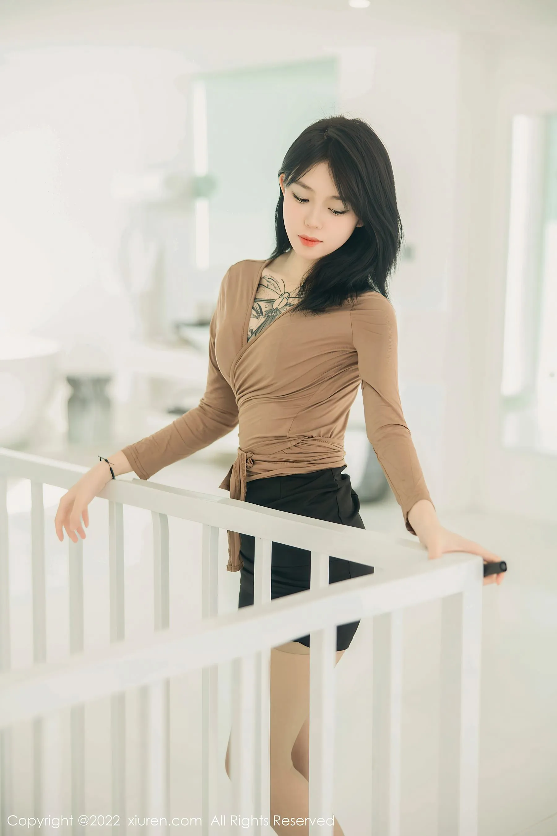  秀人网 No.5587 奶瓶. 大理旅拍第18张