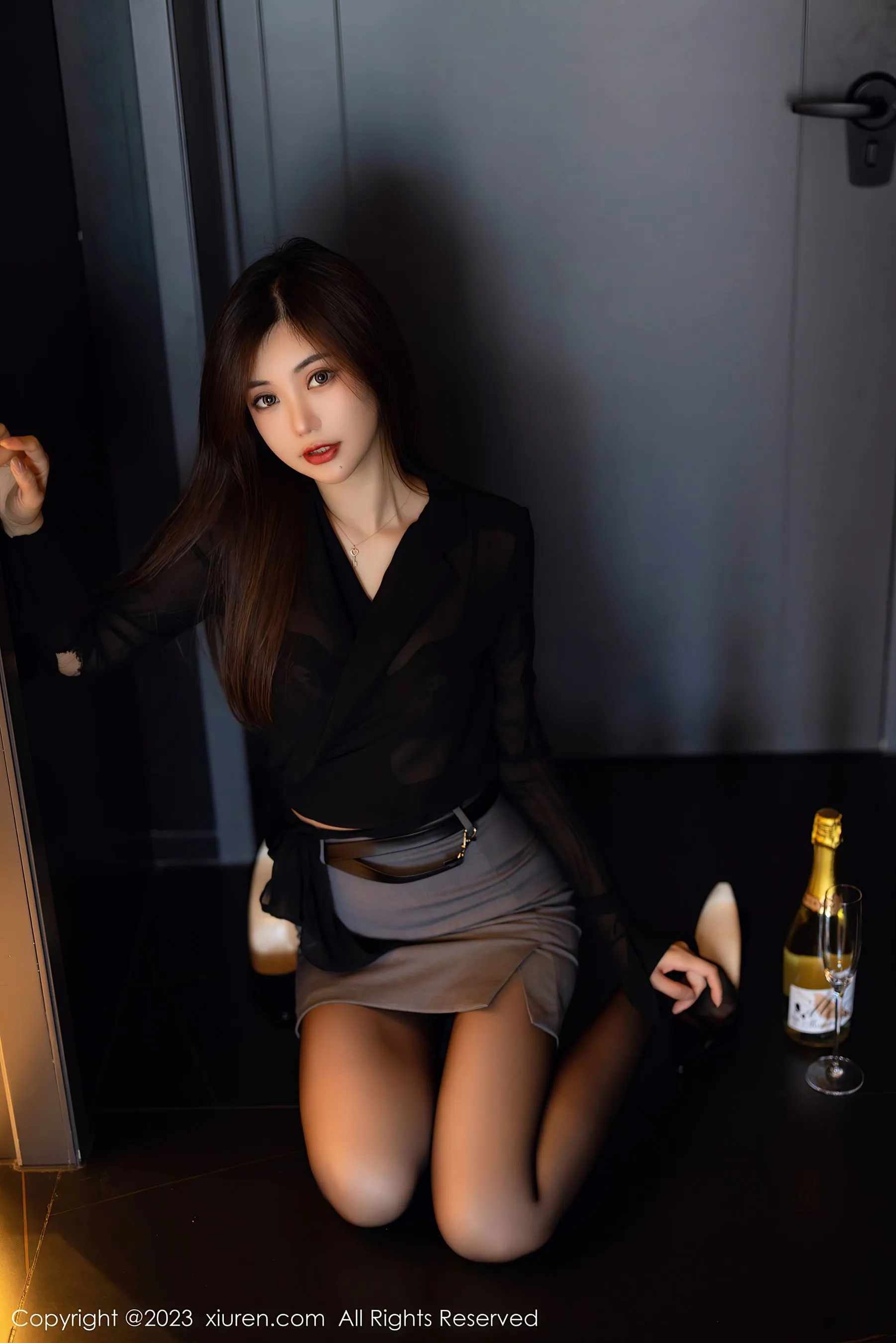  秀人网 No.6770 绮里嘉ula 短裙黑丝第30张