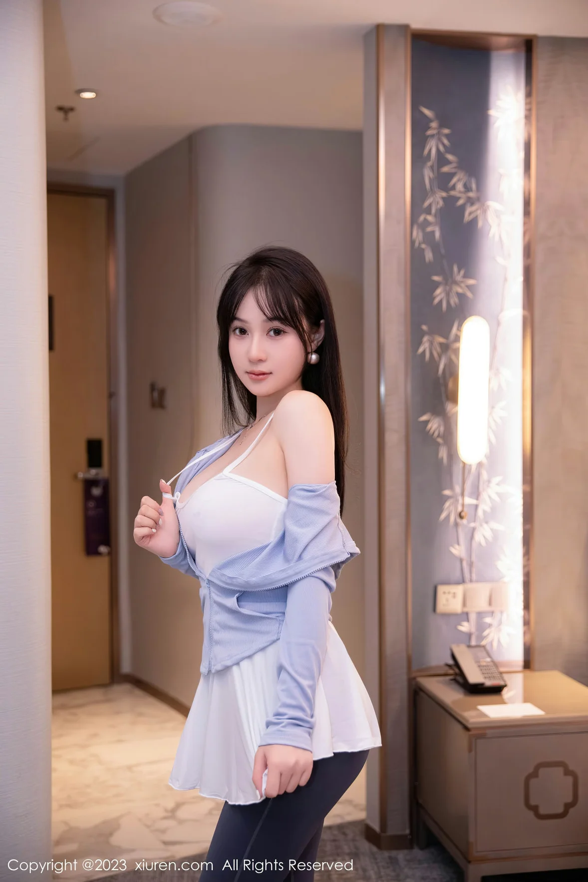  XiuRen 秀人 No.6968 柚琪Rich 轻透吊带性感写真 [84P]第2张